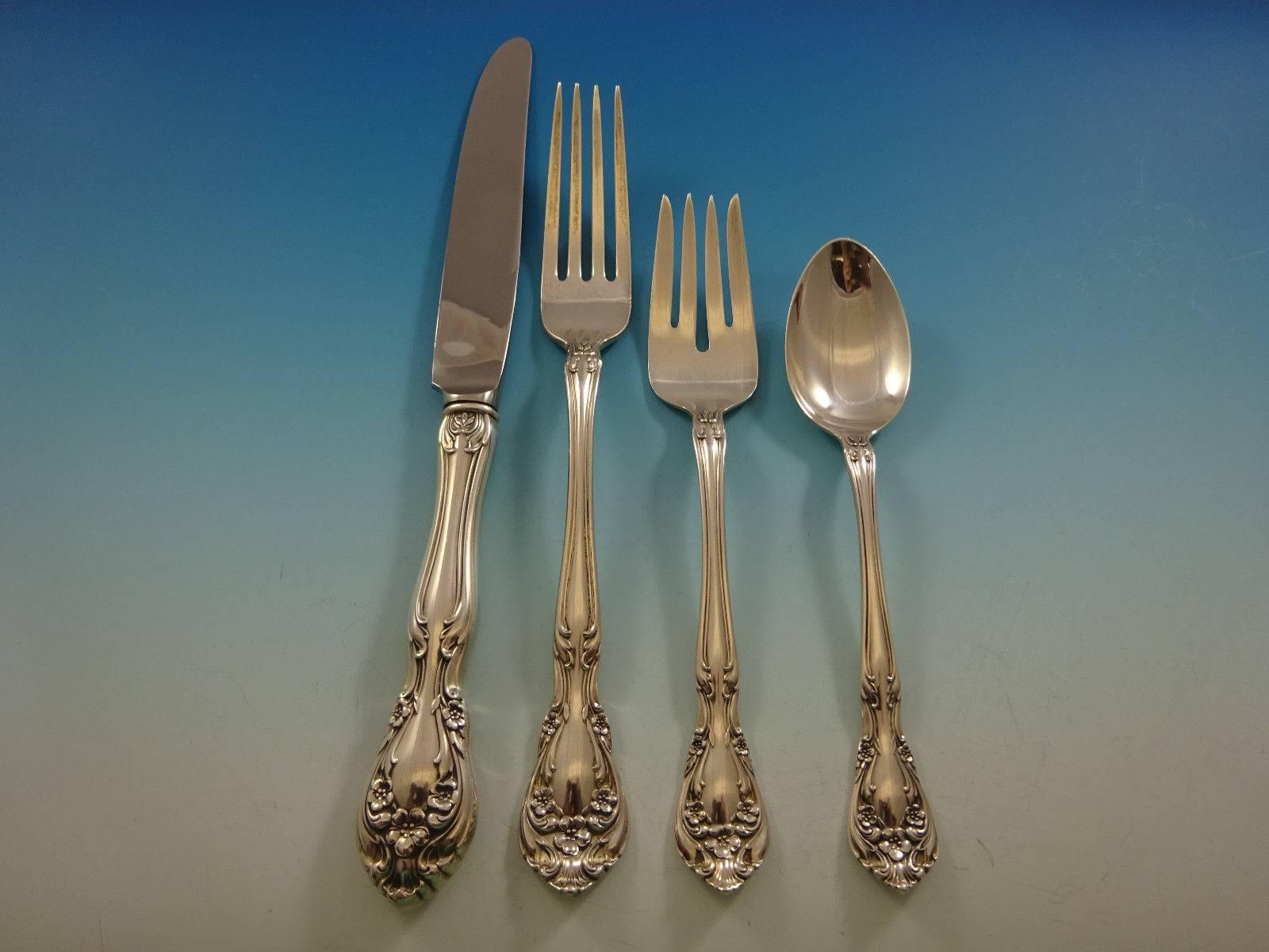 Chateau Rose by Alvin Sterling Silver Flatware Set of Eight Service 38 Pieces In Excellent Condition For Sale In Big Bend, WI