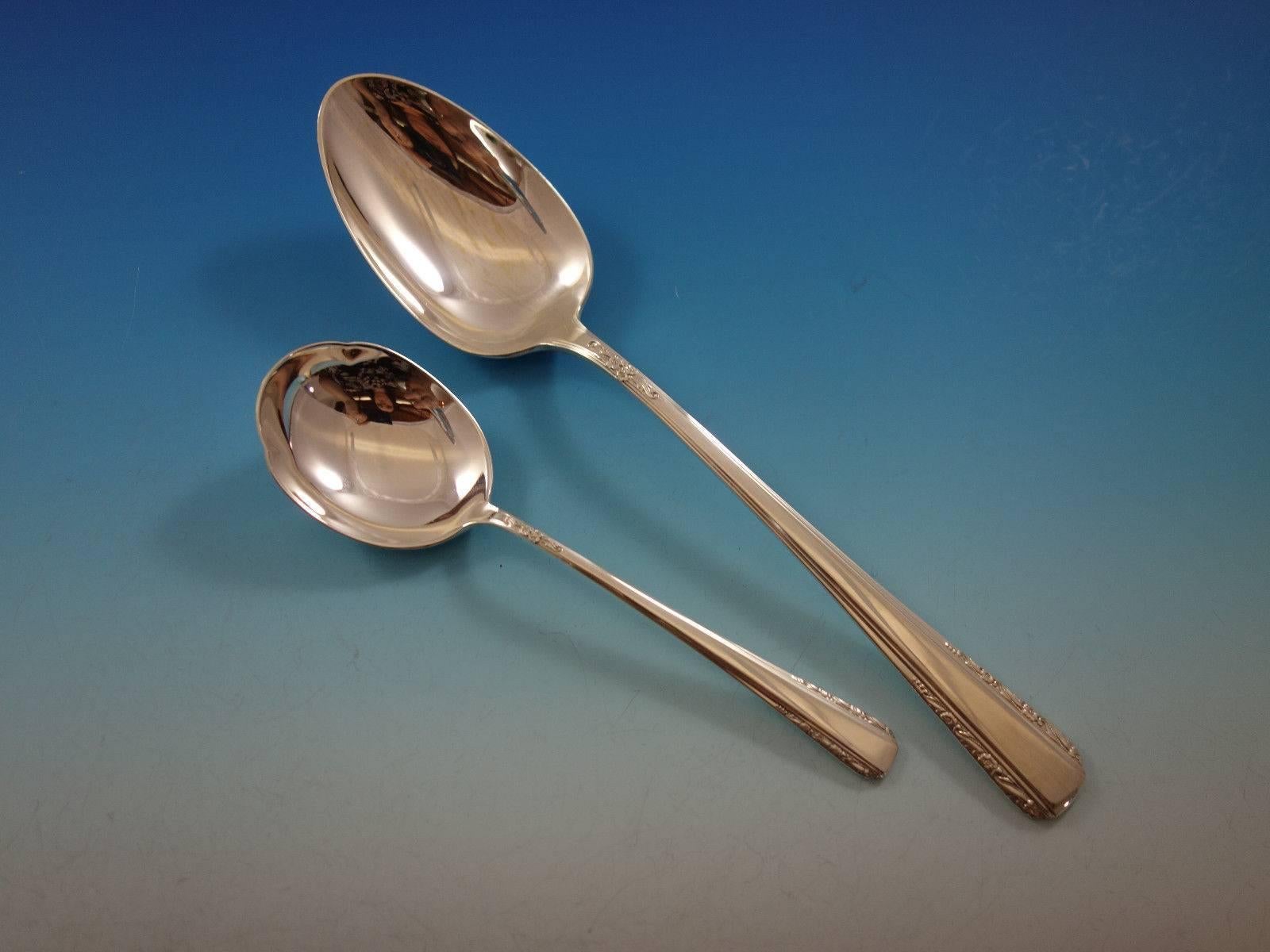 Service de couverts en argent sterling Courtship par International pour 8 personnes 54 pièces Excellent état - En vente à Big Bend, WI