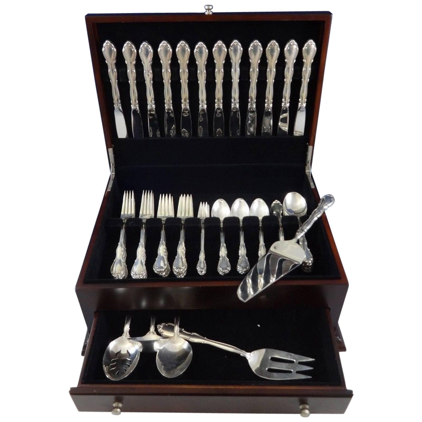 Fontana by Towle sterling silver flatware set, 77 pieces. This set includes: 

12 knives, 8 7/8