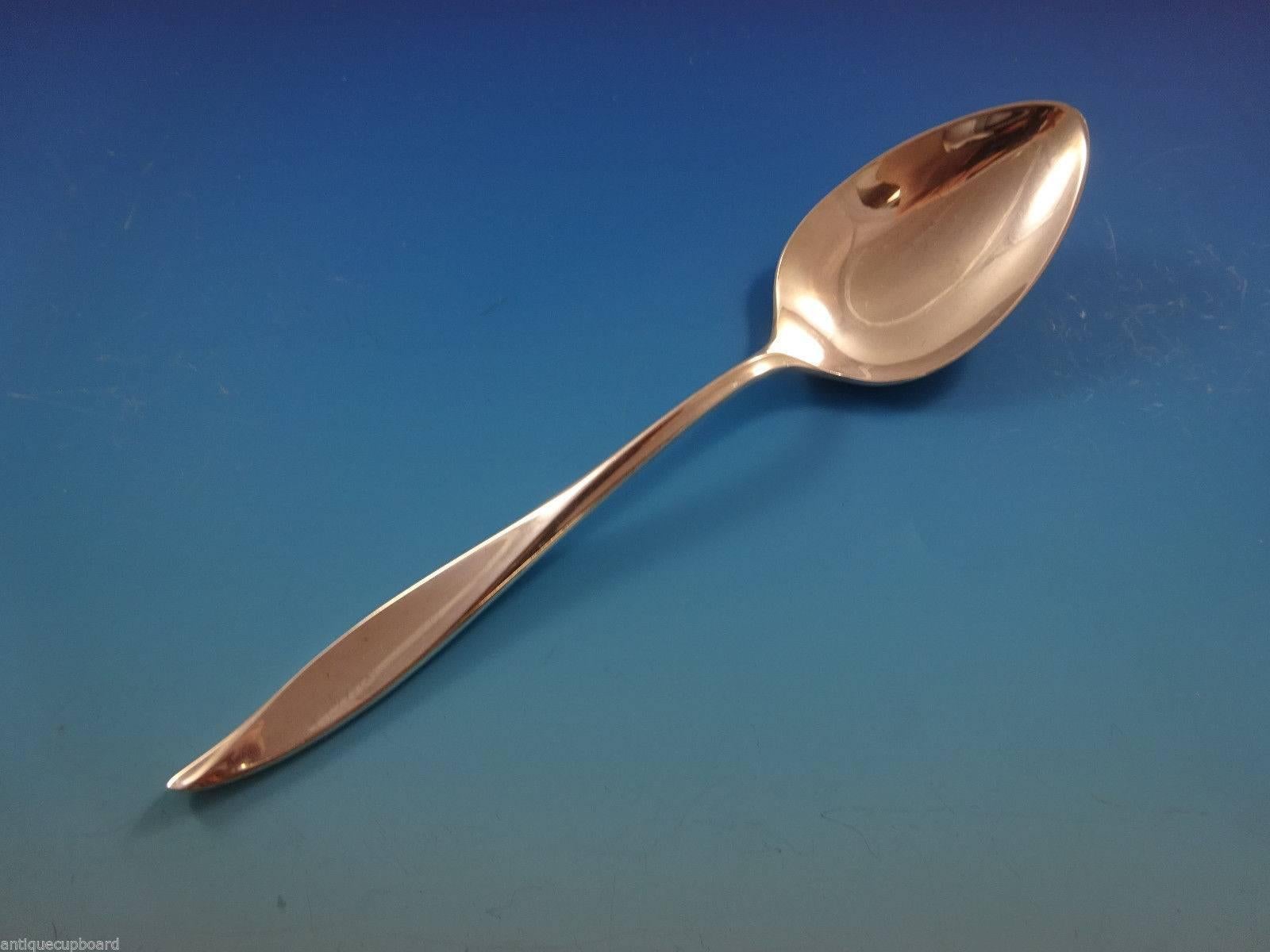 Vivant by Oneida Cubertería de Plata de Ley Moderna de Mediano Siglo 34 Piezas Plata esterlina en venta