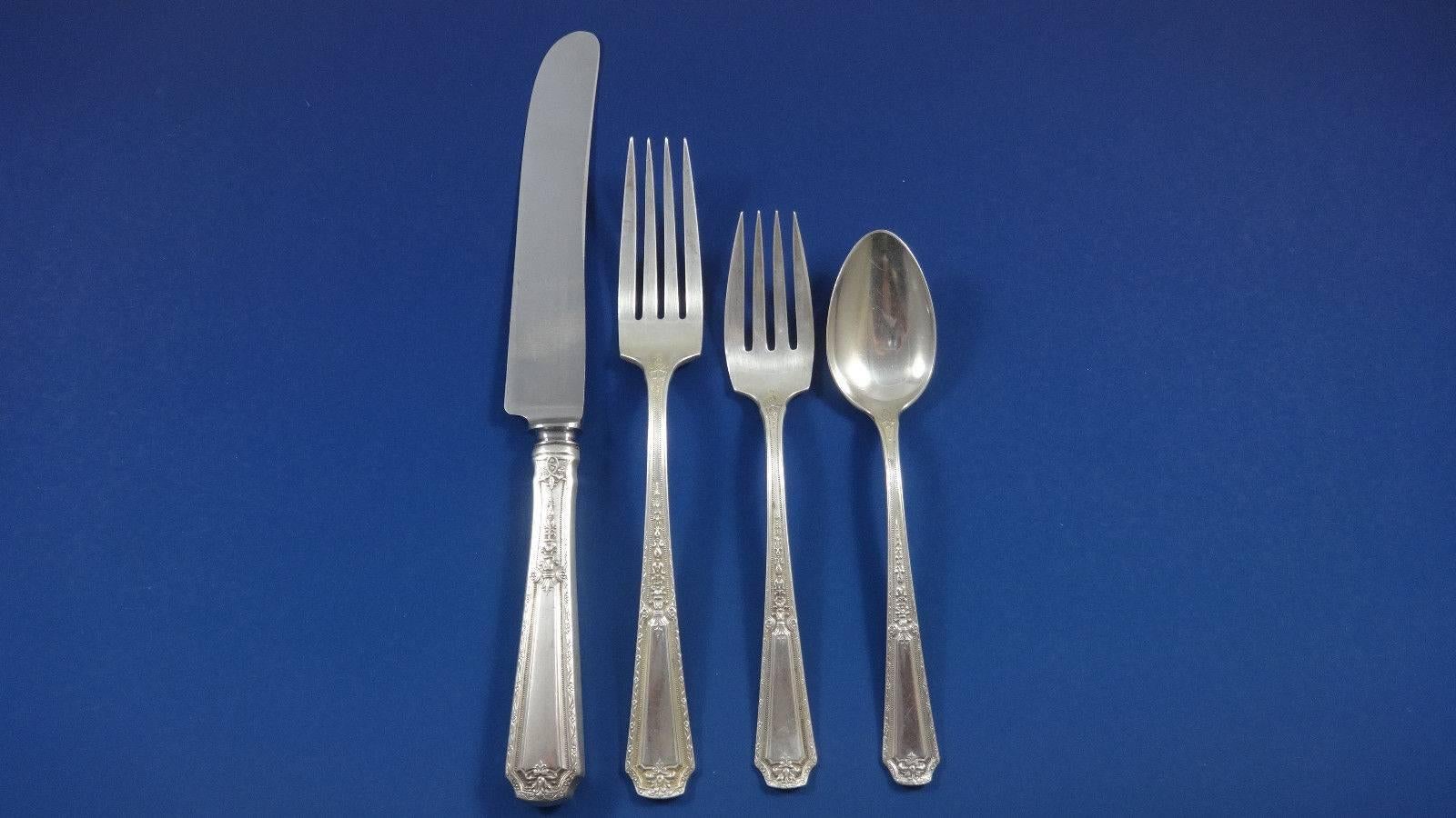 Americano Set di posate in argento massiccio Louis XIV by Towle per 12 persone, enorme 146 pezzi in vendita