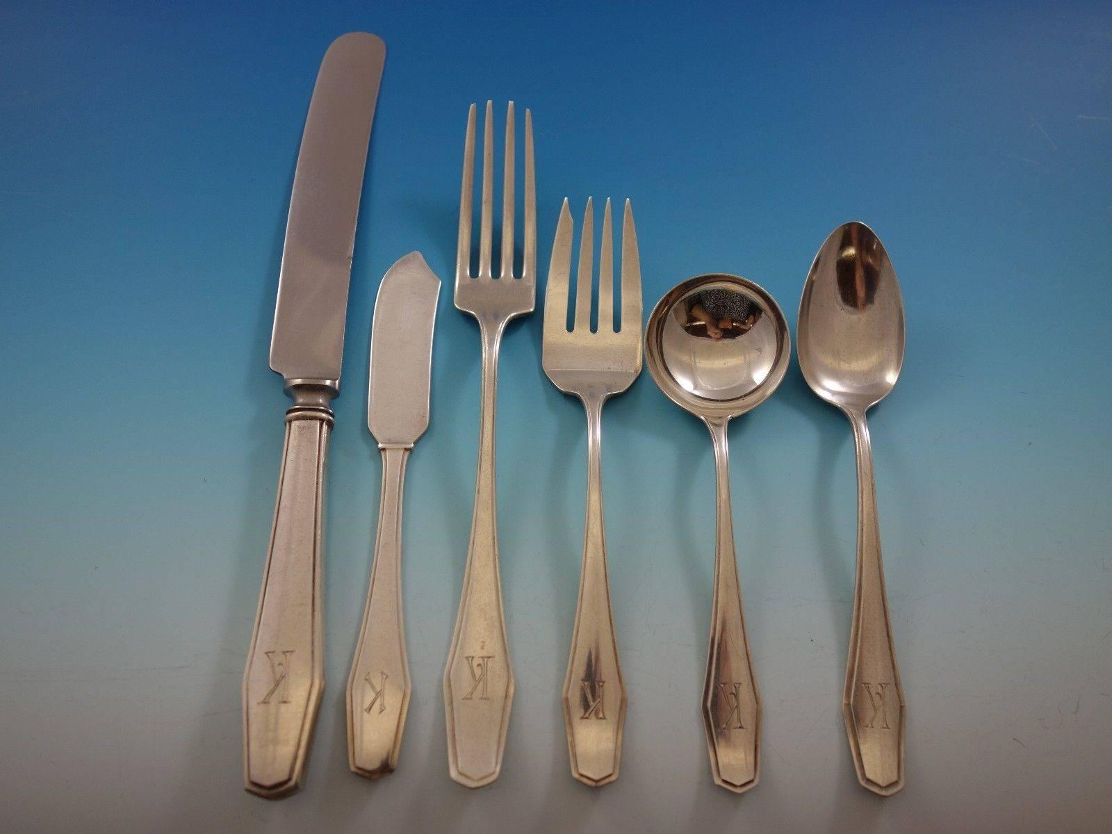 Hampton by Alvin sterling silver Flatware set, 55 pieces. This set includes: 8 Knives, 8 7/8
