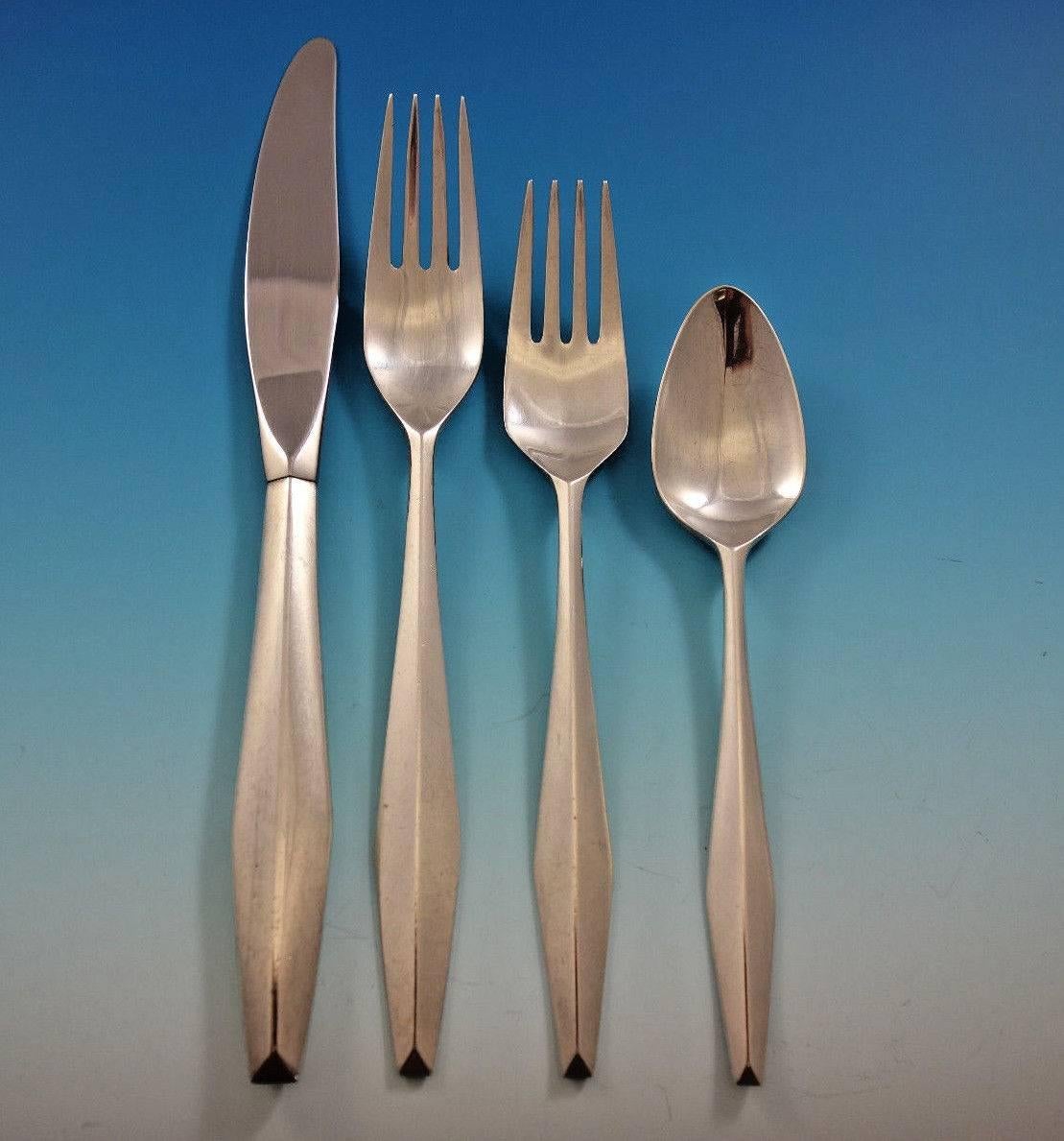Diamond by Reed & Barton Sterling Silver Flatware Set 8 Service 37 Pcs Modern In Excellent Condition In Big Bend, WI
