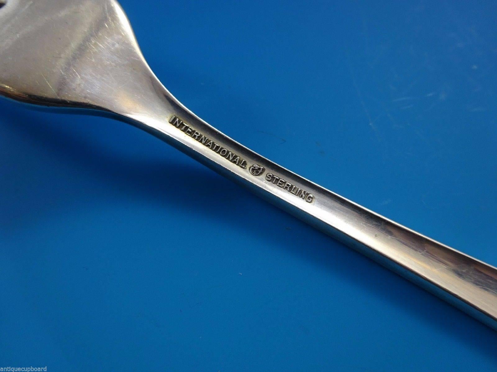 Juego de cubiertos Queen's Lace by International Sterling Silver Servicio de cena 45 piezas Plata esterlina en venta