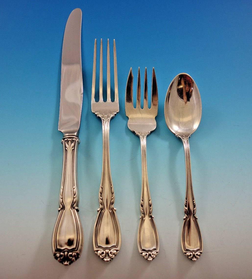 Wellington by Durgin Sterling Silver Flatware Set for 8 Service 34 Pieces In Excellent Condition For Sale In Big Bend, WI