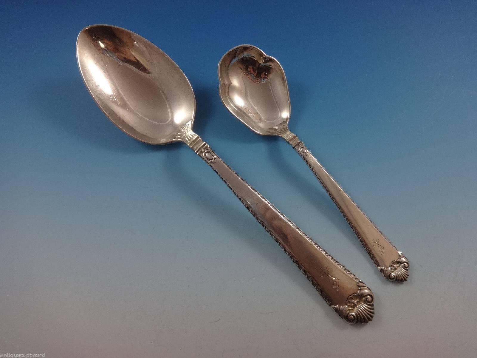 Service de couverts de table en argent sterling George II Rex par Watson, 75 pièces en vente 3