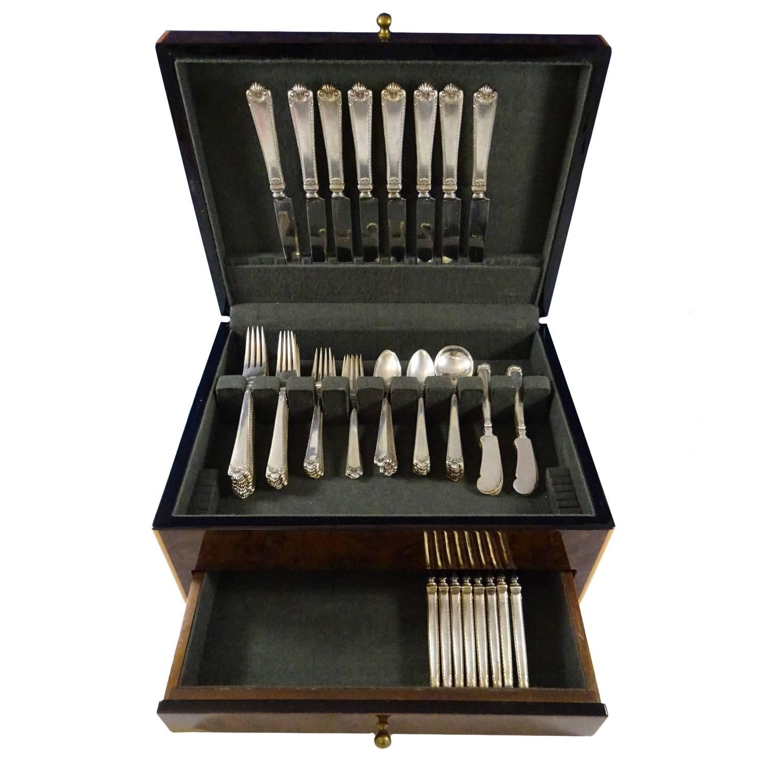 Fabulous George II Rex hand chased by Watson sterling silver dinner and lunch size flatware service of 72 pieces. This set includes: Eight dinner size knives, 10 1/8