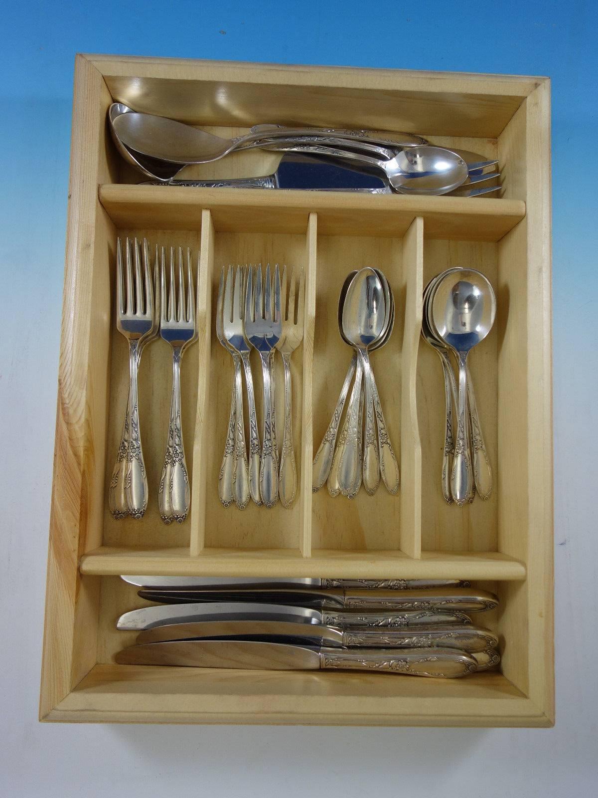 Virginian by Oneida Sterling Silver Flatware Set Service 36 Pieces For Sale 4