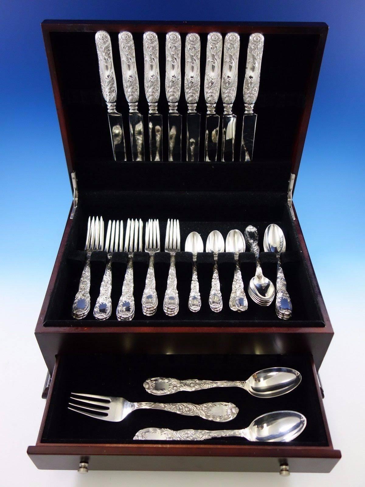 Chrysanthemum by Tiffany and Co. sterling silver flatware set, 43 pieces. This set includes:

Eight dinner knives, 10 1/4"
Eight dinner forks, 7 1/2"
Eight salad / luncheon forks, 6 7/8"
Eight teaspoons, 5 7/8"
Eight place soup