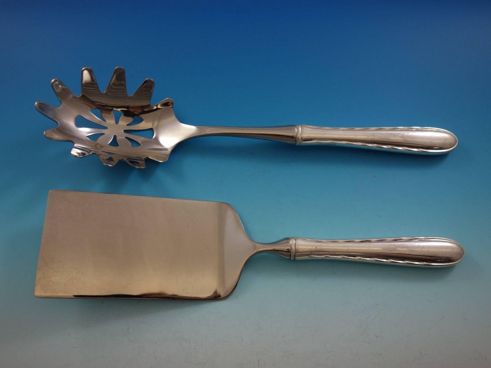 Ensemble de couverts en argent sterling pour 18 services 122 pièces Flutes de Towle en vente 4