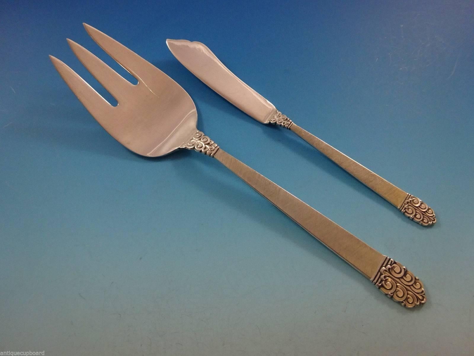 Milieu du XXe siècle Ensemble de couverts en argent sterling 12 services 67 pièces Northern Lights par International en vente