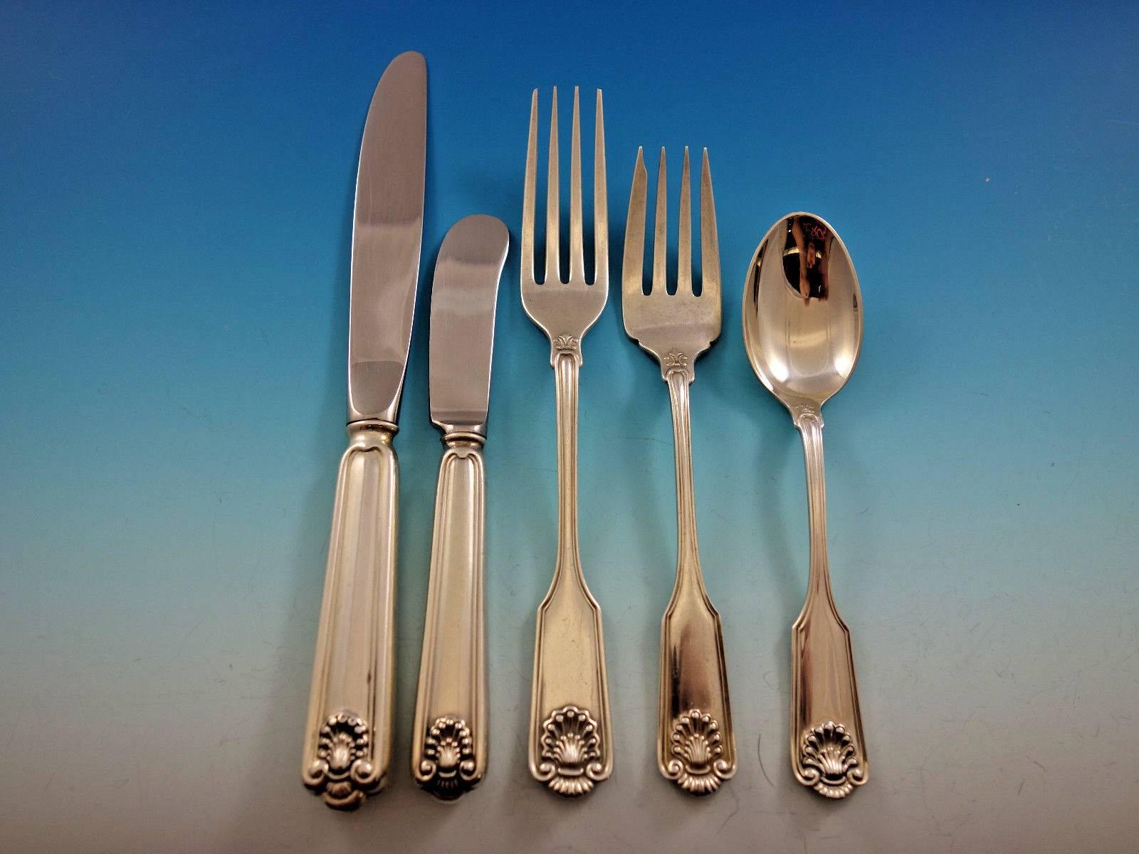 Fiddle Shell by Frank Smith Sterling Silver Flatware Set Service 32 Pieces In Excellent Condition For Sale In Big Bend, WI