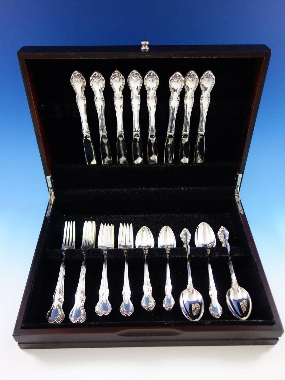 Pirouette by Alvin sterling silver flatware set - 40 pieces. This set includes: 

Eight knives, 9 1/4