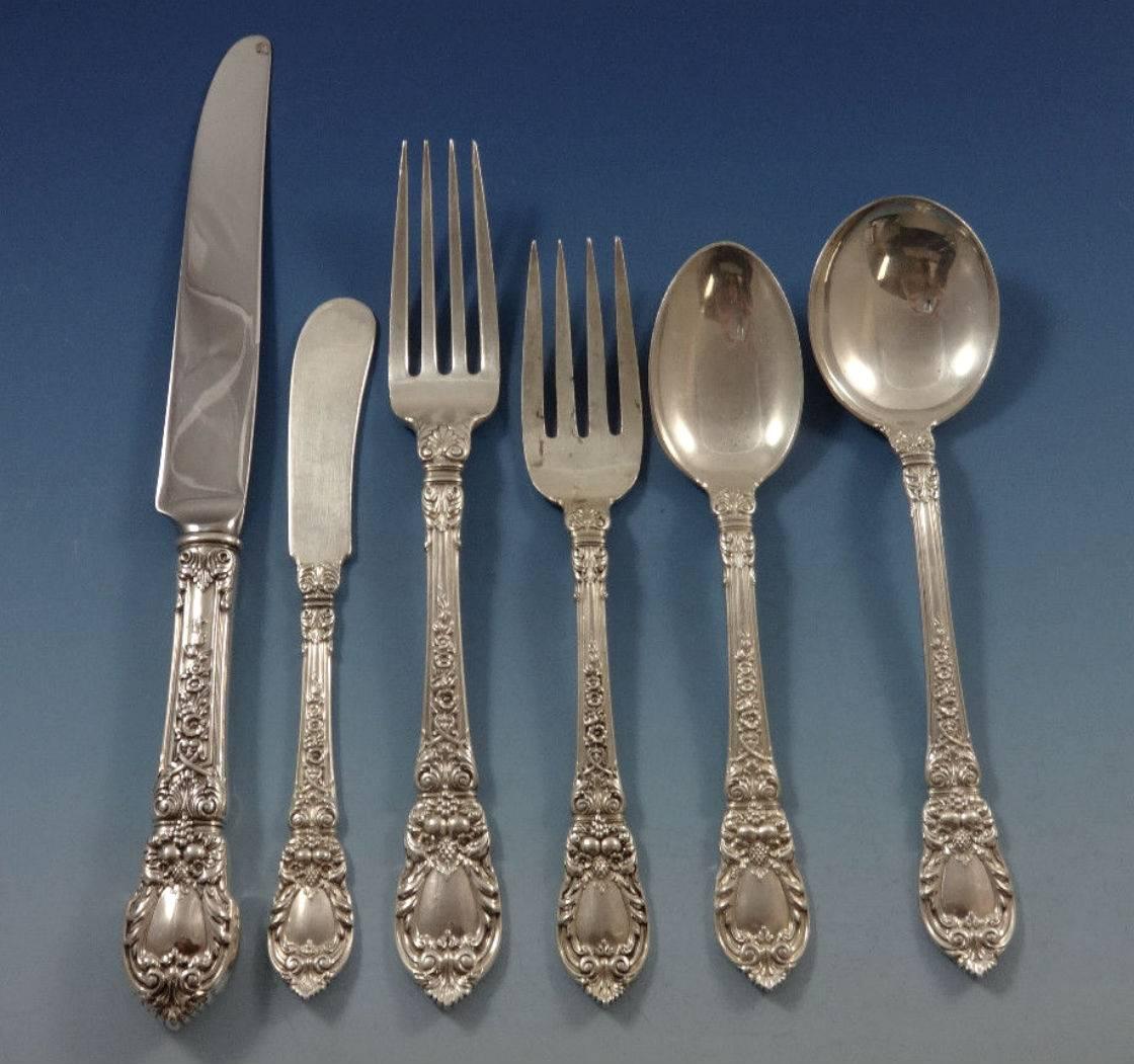 Charles II by Lunt Sterling Silver Flatware Set for 12 Service 82 Pieces In Excellent Condition In Big Bend, WI