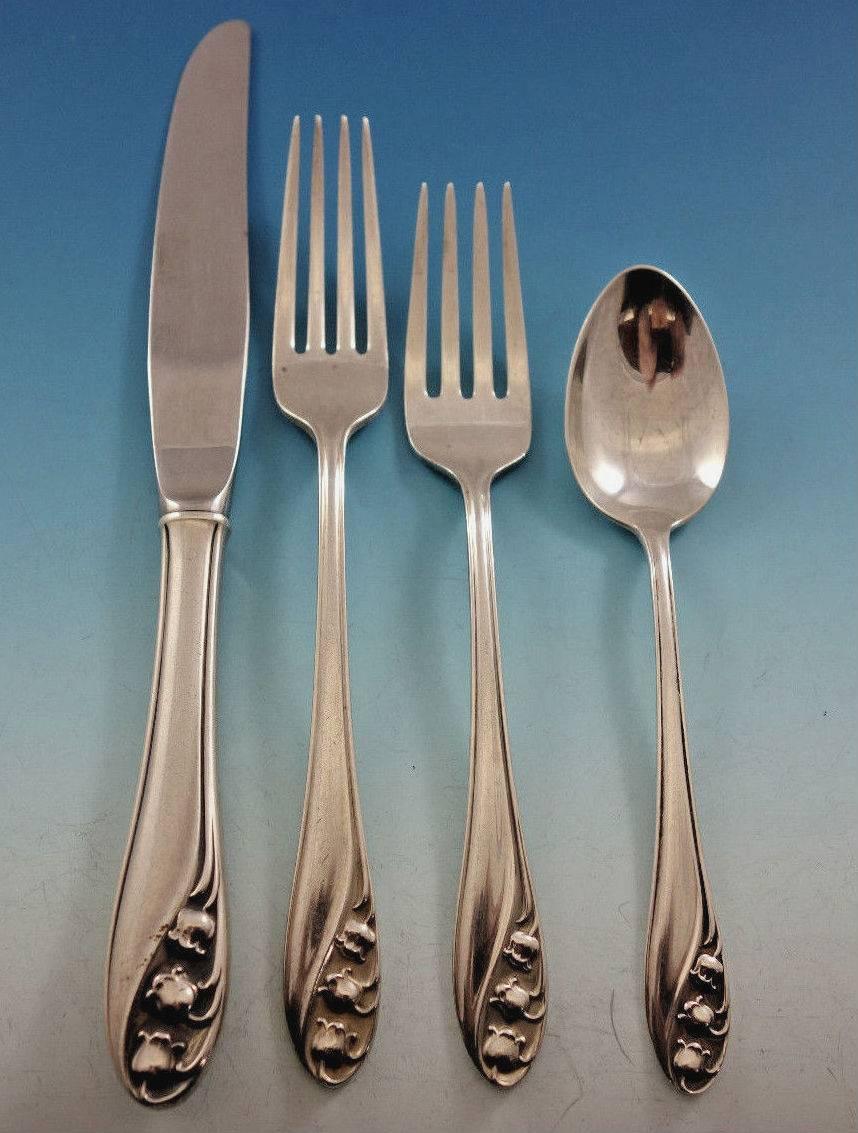 Stunning Lily of the Valley by Gorham sterling silver flatware set of 48 pieces. This set includes: 

12 knives, 9