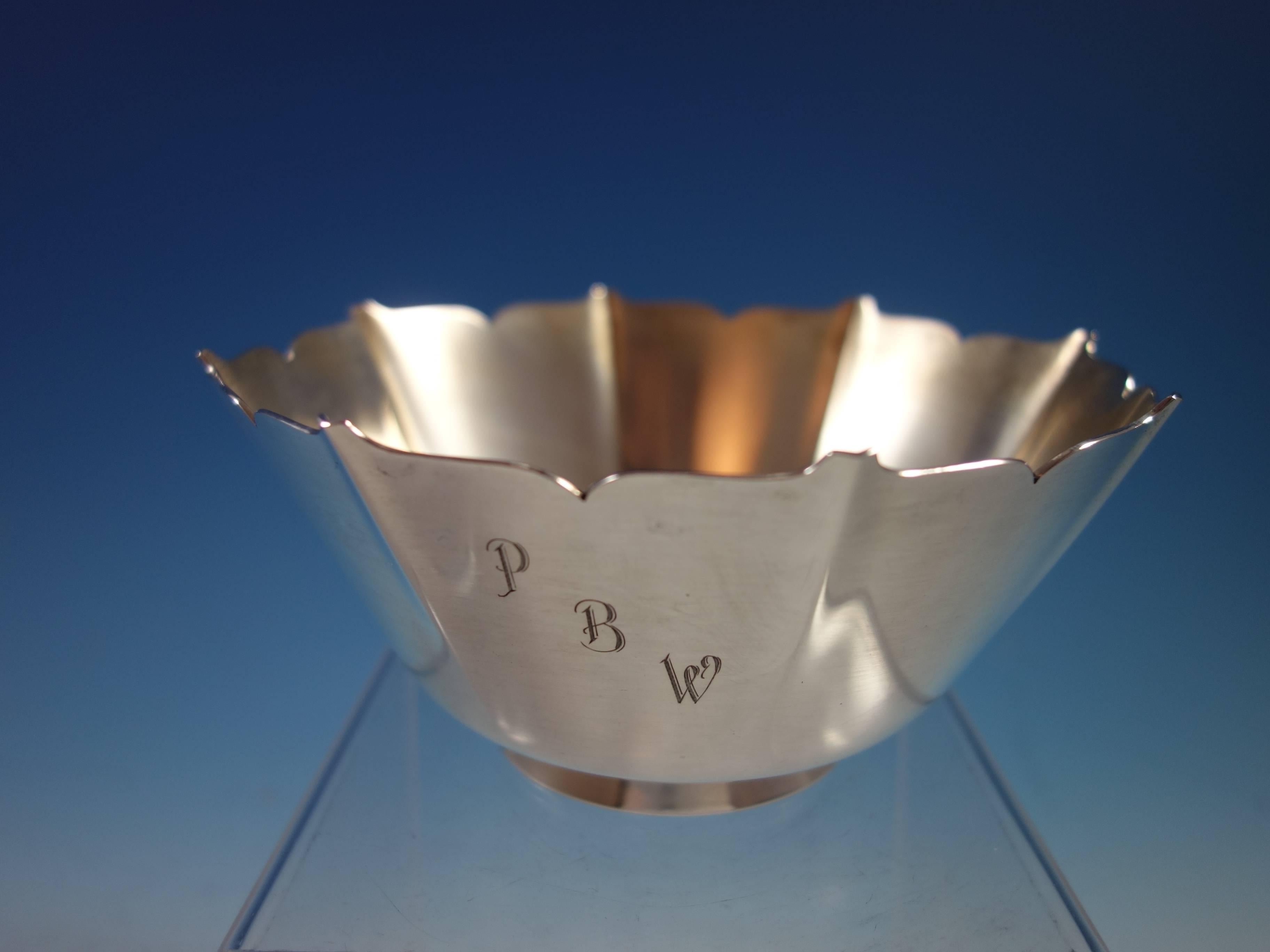 Stunning Esprit by Gorham sterling silver bowl. It's marked with #1429 and date mark for 1960. It measures 6 1/8