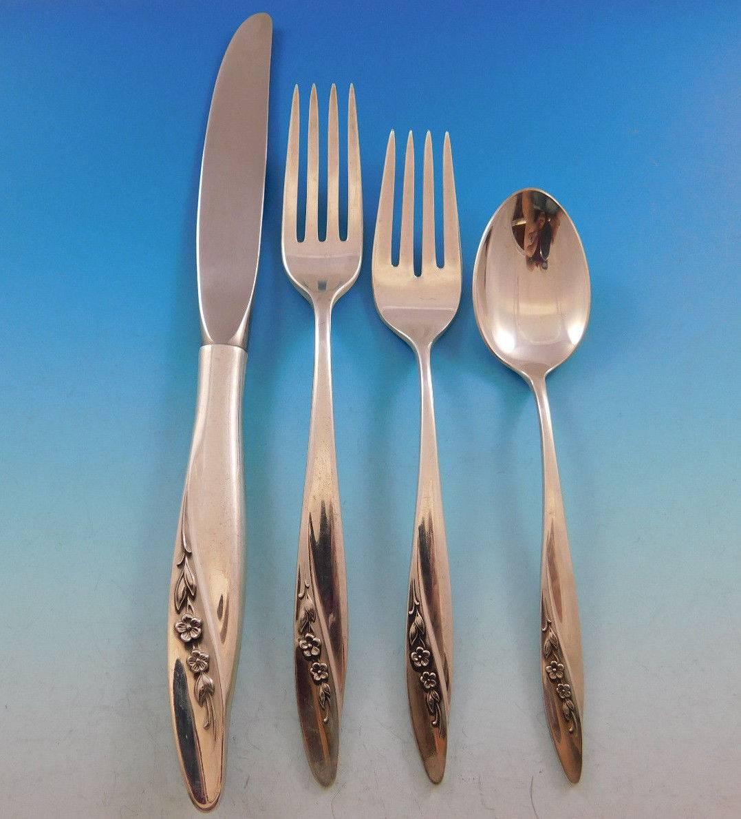 Blithe Spirit by Gorham Sterling Silver Flatware Set for 12 Service 58 Pieces In Excellent Condition For Sale In Big Bend, WI