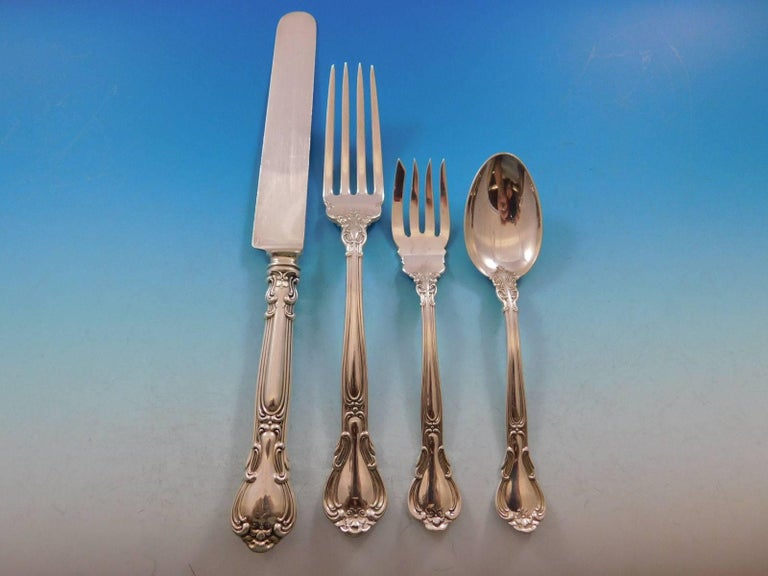 Chantilly by Gorham Sterling Silver Flatware Set for 18 Service 240 pcs Dinner In Excellent Condition For Sale In Big Bend, WI