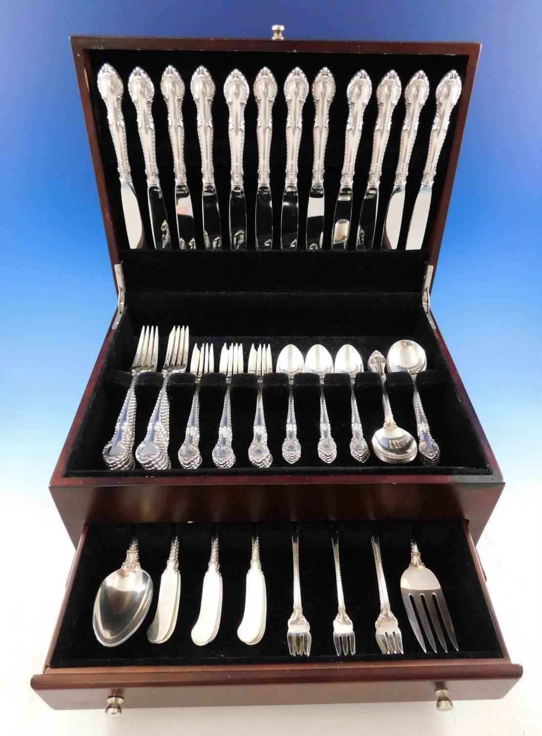 Dinner Size English Gadroon by Gorham sterling silver Flatware set, 87 pieces. This set includes: 

12 Dinner Size Knives, 9 5/8