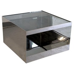 Joe D'Urso Polierter Edelstahl-Beistelltisch Modell 6027T für Knoll