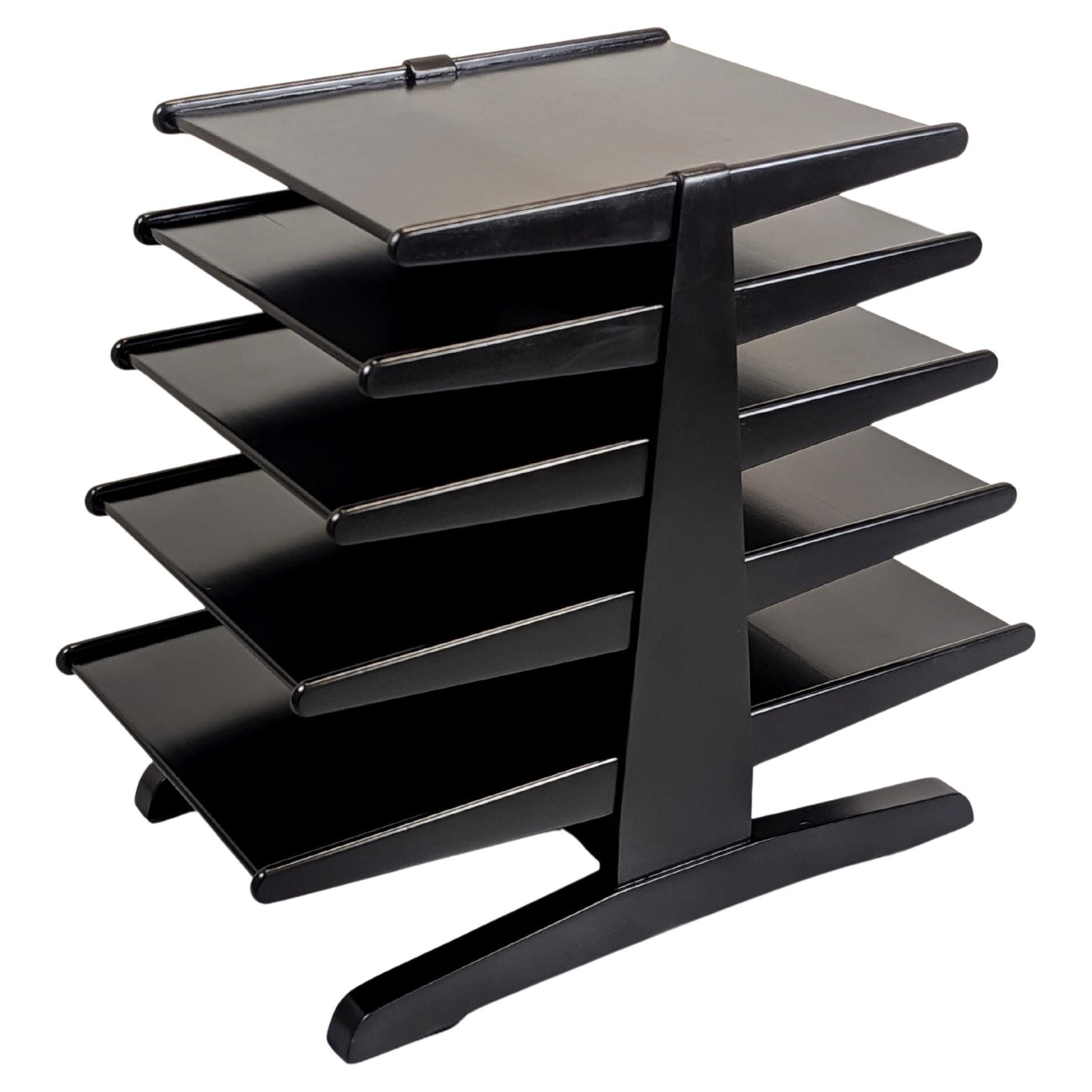 Edward Wormley Magazine Tree modello #4765 per Dunbar