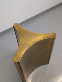 Mastercraft "Trilobi" Brass Pedestal