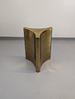 Mastercraft "Trilobi" Brass Pedestal