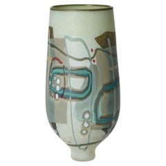 « Vetrograph Carpo », un vase en verre soufflé à la main dans les tons bleu sarcelle, vert et rouge, créé par Anne Clifton