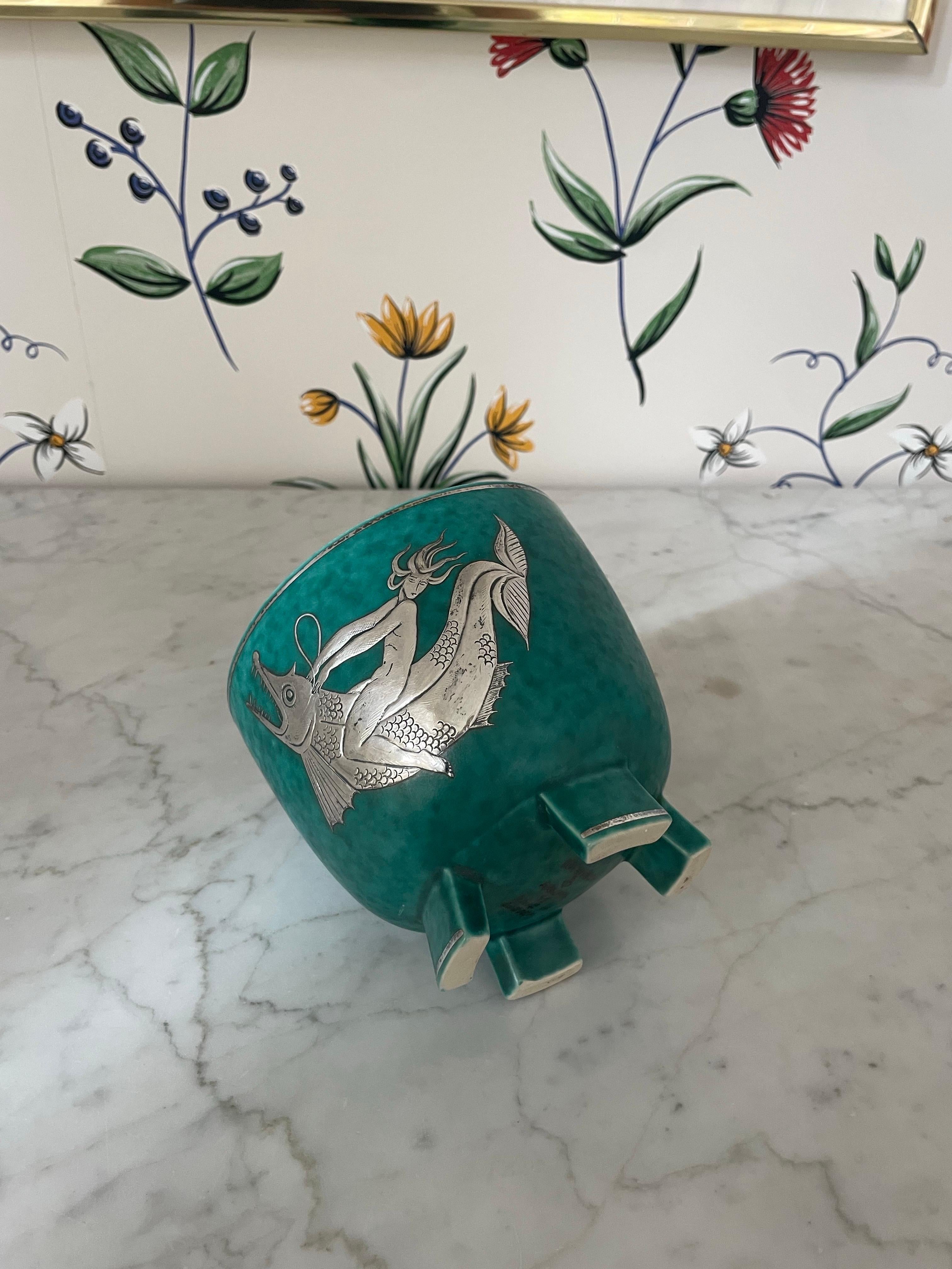 Vaso in ARGENTA con sirena e pesci, Wilhelm Kåge per Gustavsberg, Svezia, anni '30 In condizioni buone in vendita a Stockholm, SE