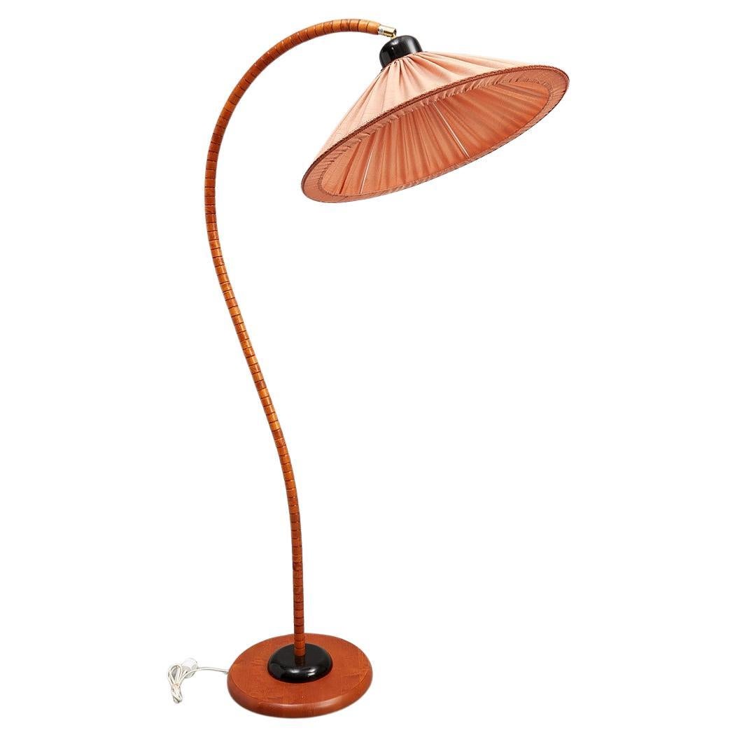 Markslöjd, Lampada da terra - Rosa ''Collo di cigno'' in stile Art Deco