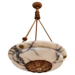 Grande suspension suédoise en albâtre de style Art déco, années 1920