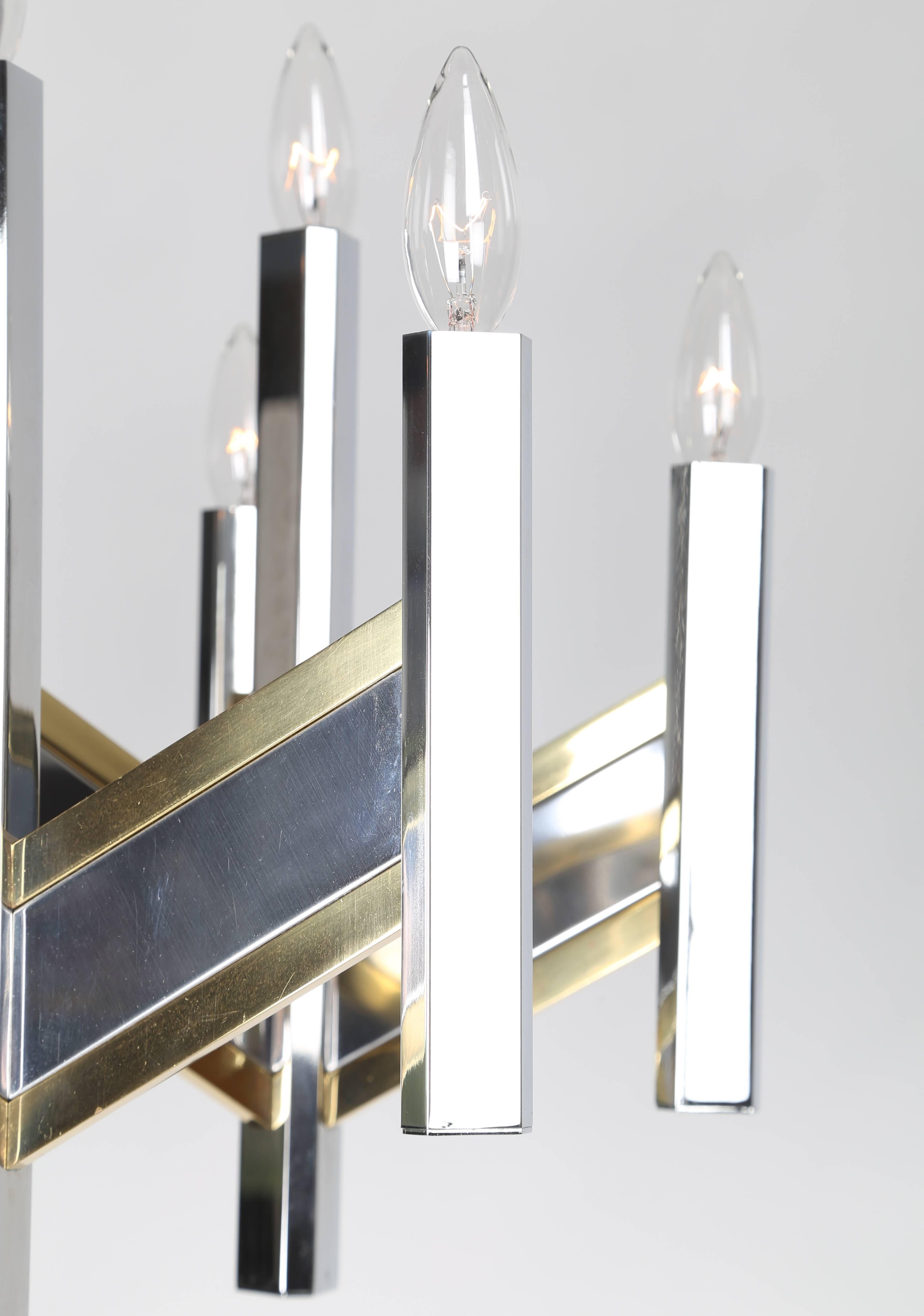 Mid-20th Century Gaetano Sciolari Chevron Chandelier in Brass and Chrome, Circa 1960s For Sale