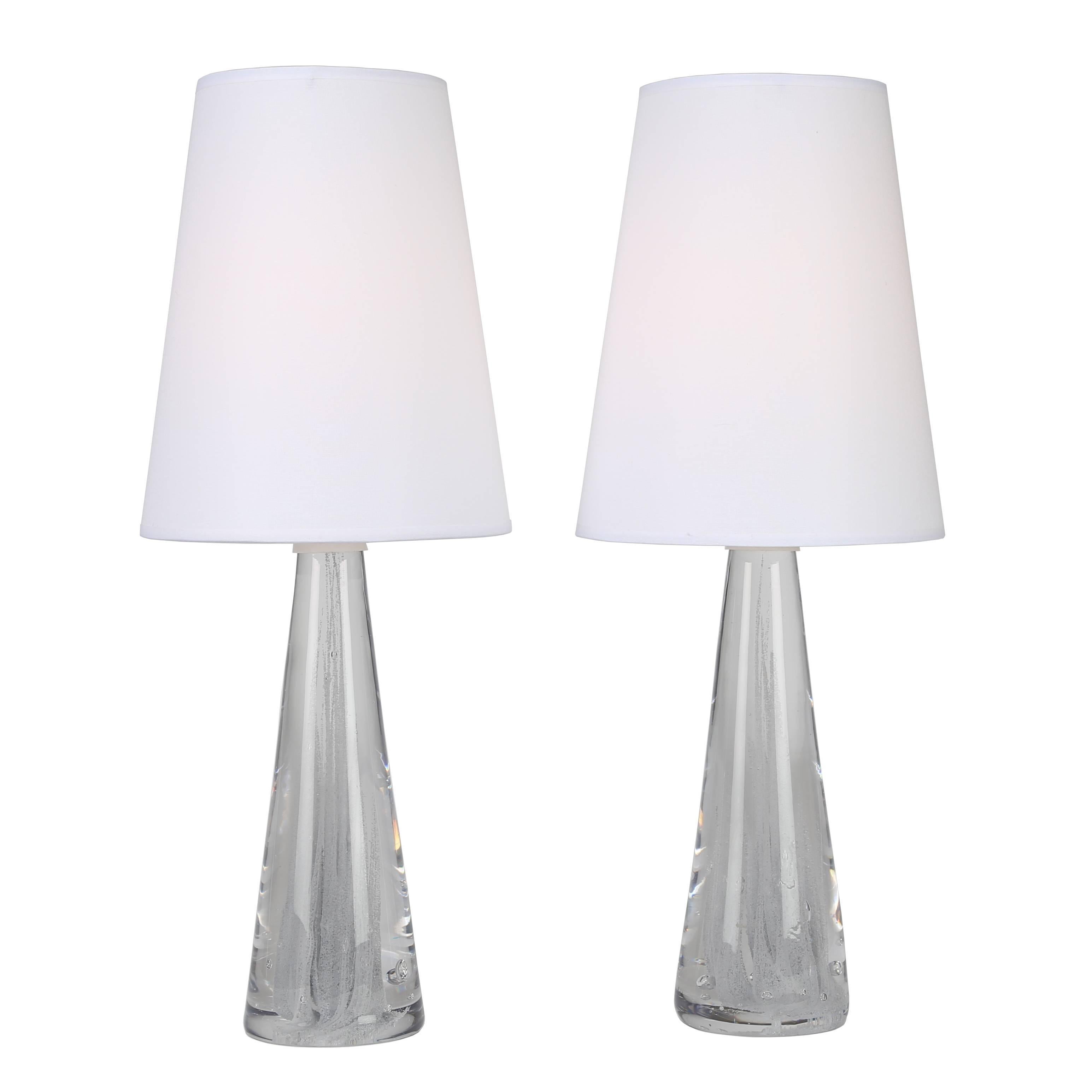 Pair of 1960s Glass Lamps with Internal Bubbles by Vicke Lindstrand for Kosta For Sale