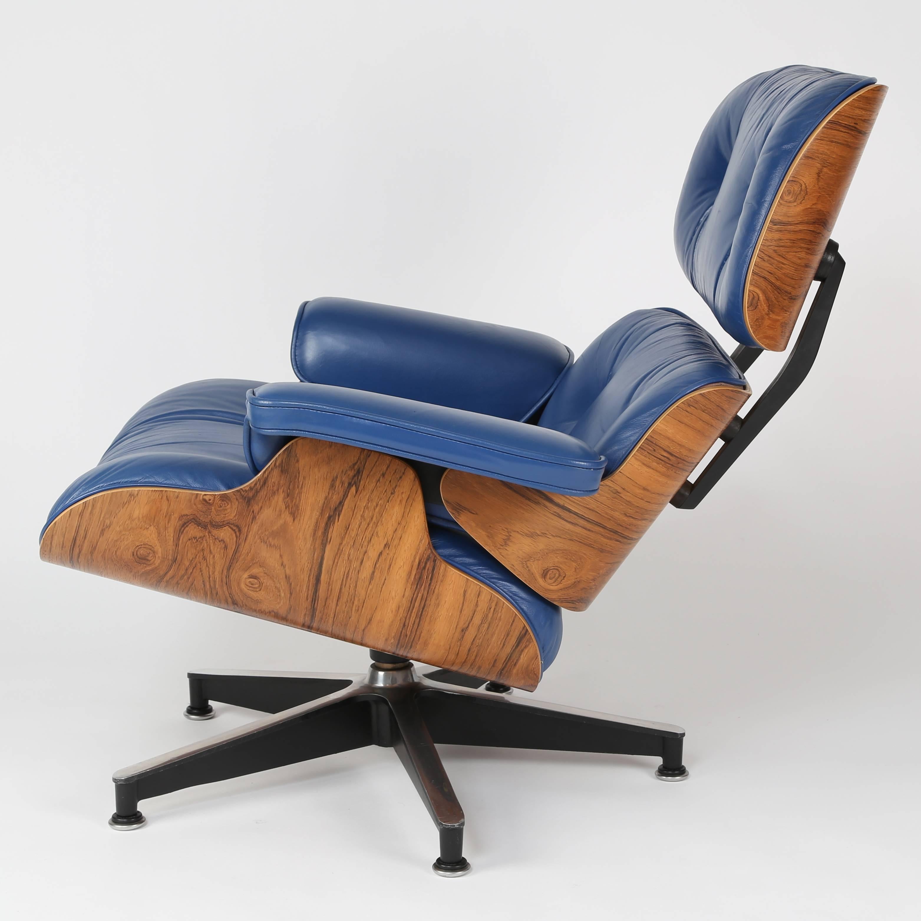 blue eames lounge chair