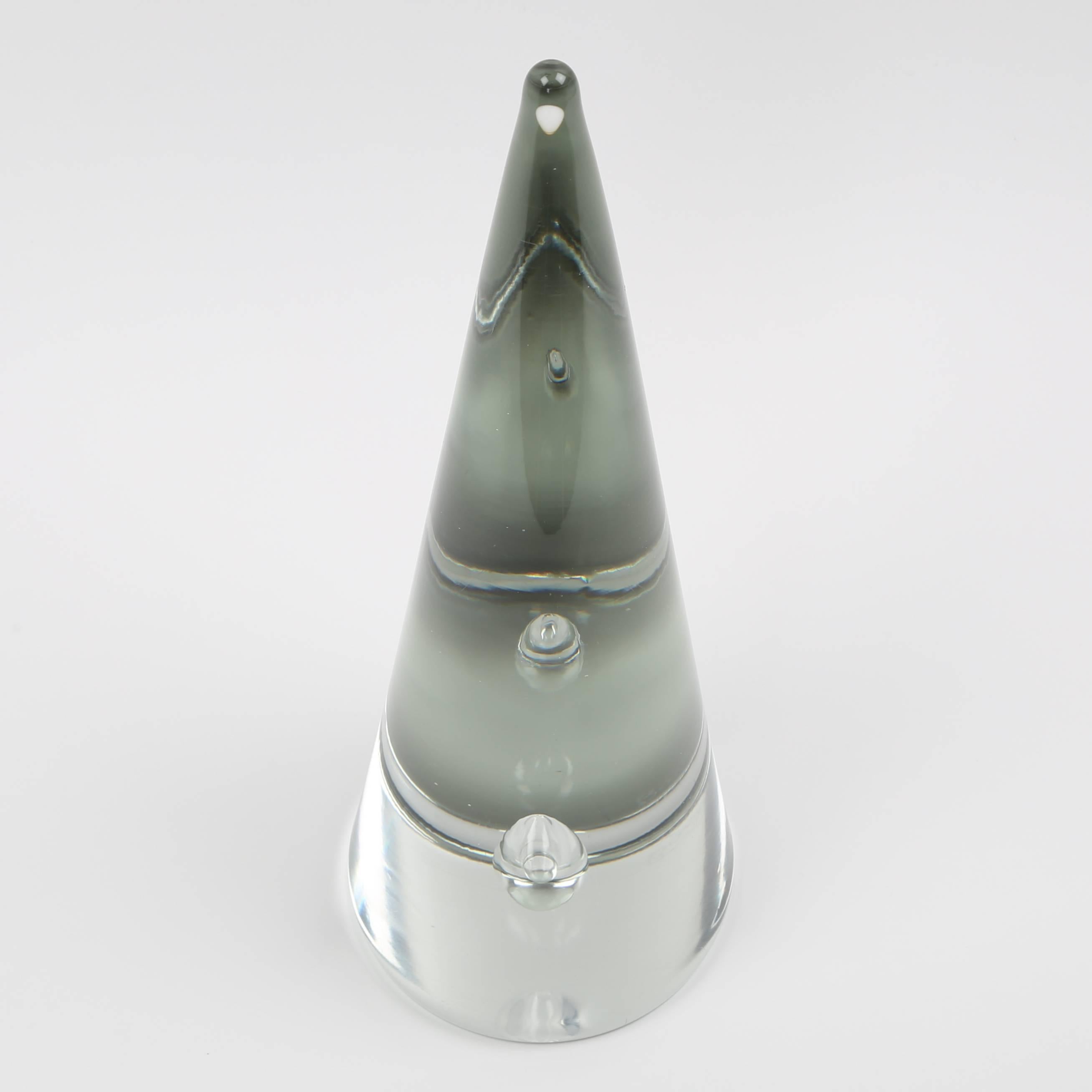 Substantial and heavy decorative glass cone by Alfredo Barbini featuring a single air bubble at the base. Signed 