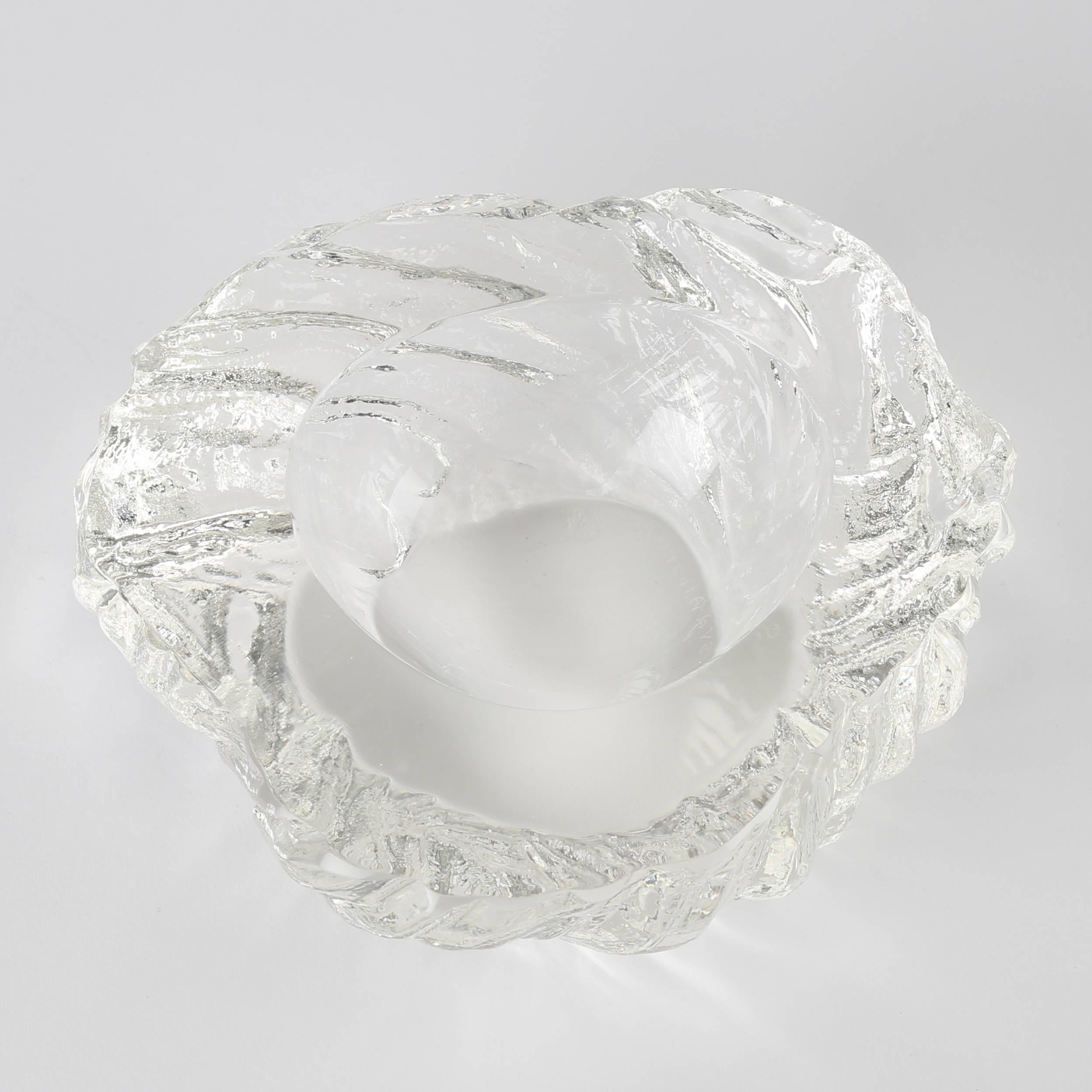 Two Seguso Vetri d'Arte Textured & Cut Crystal Bowls by Maurizio Albarelli  In Good Condition In Brooklyn, NY