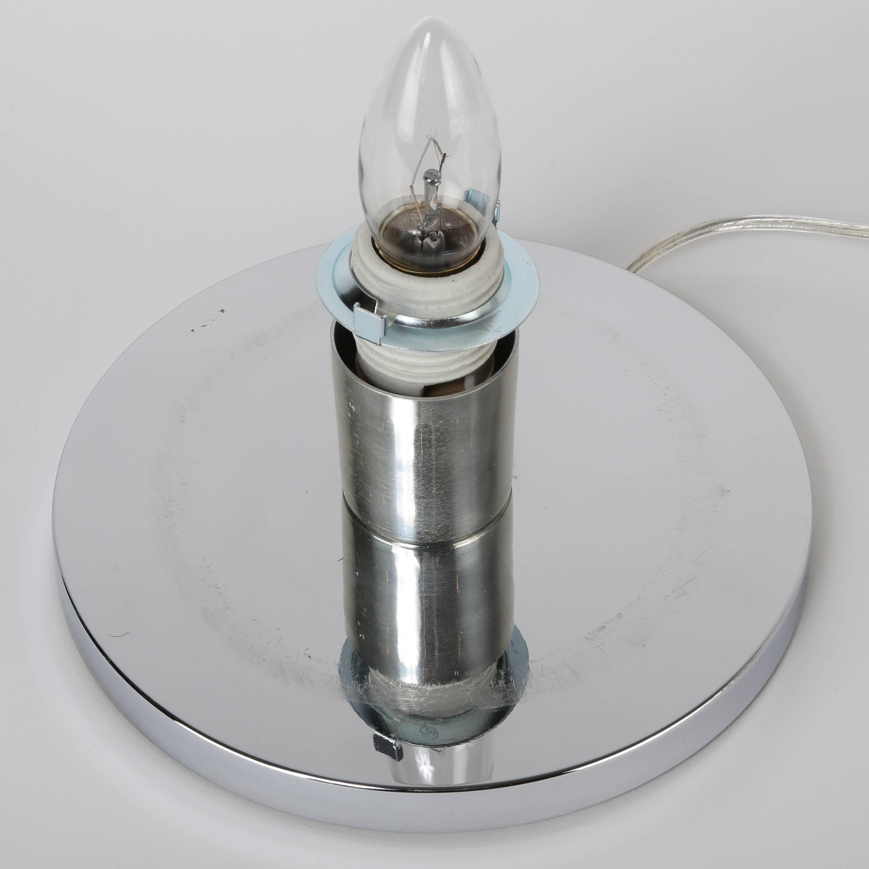 1970s Clear Glass and Chrome Table Lamp by Toni Zuccheri for VeArt For Sale 3