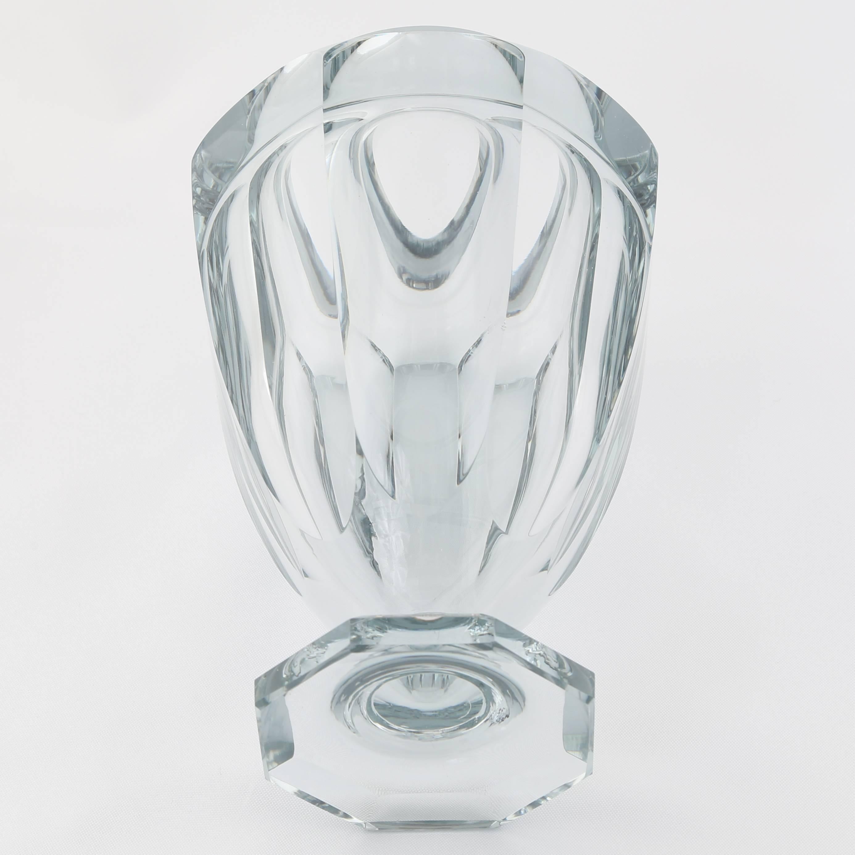 Mid-20th Century Large Fasceted Strombergshyttan Glass Urn-Shaped Vase, circa 1950s