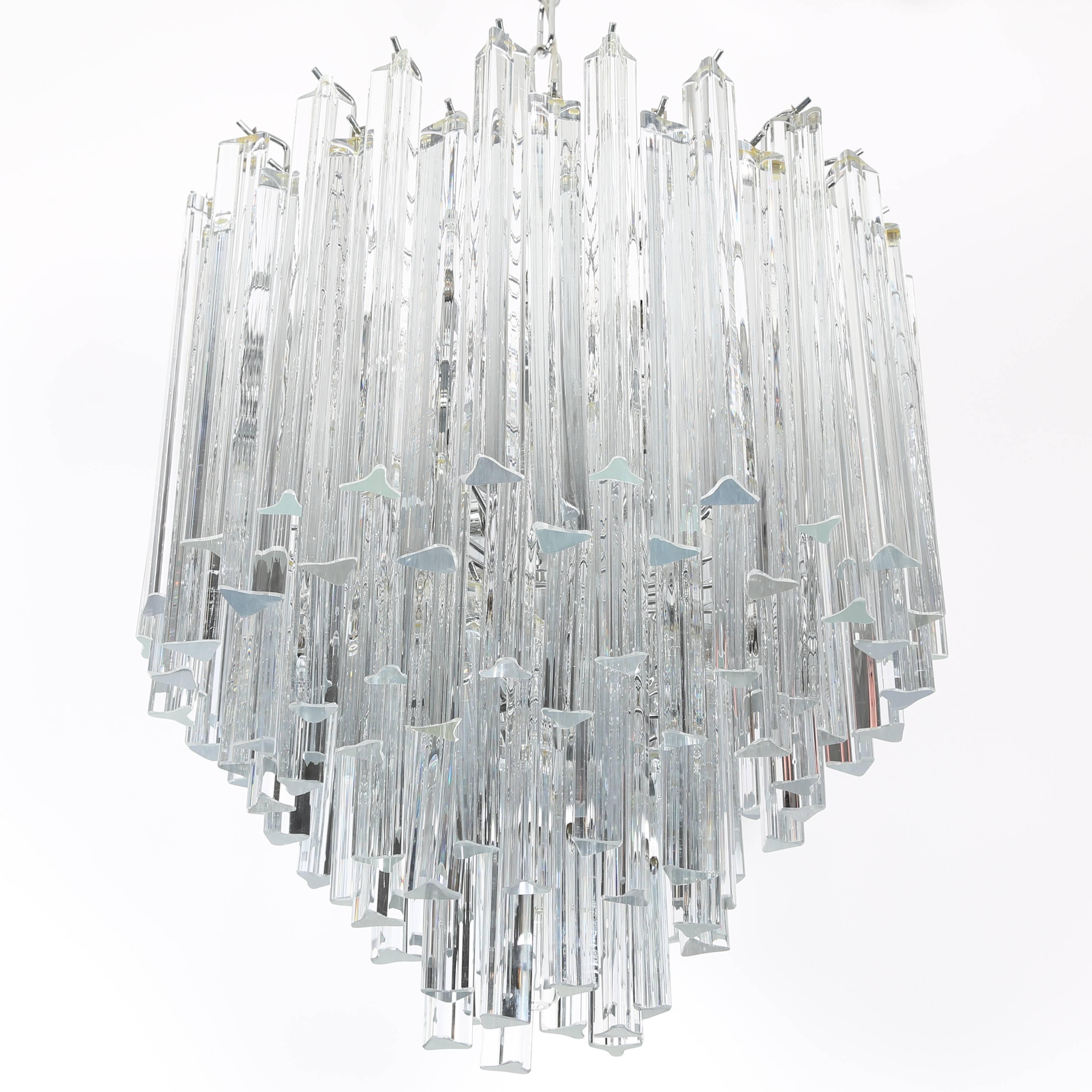 Tiered Italian Crystal Chandelier by Camer, circa 1970s In Good Condition In Brooklyn, NY