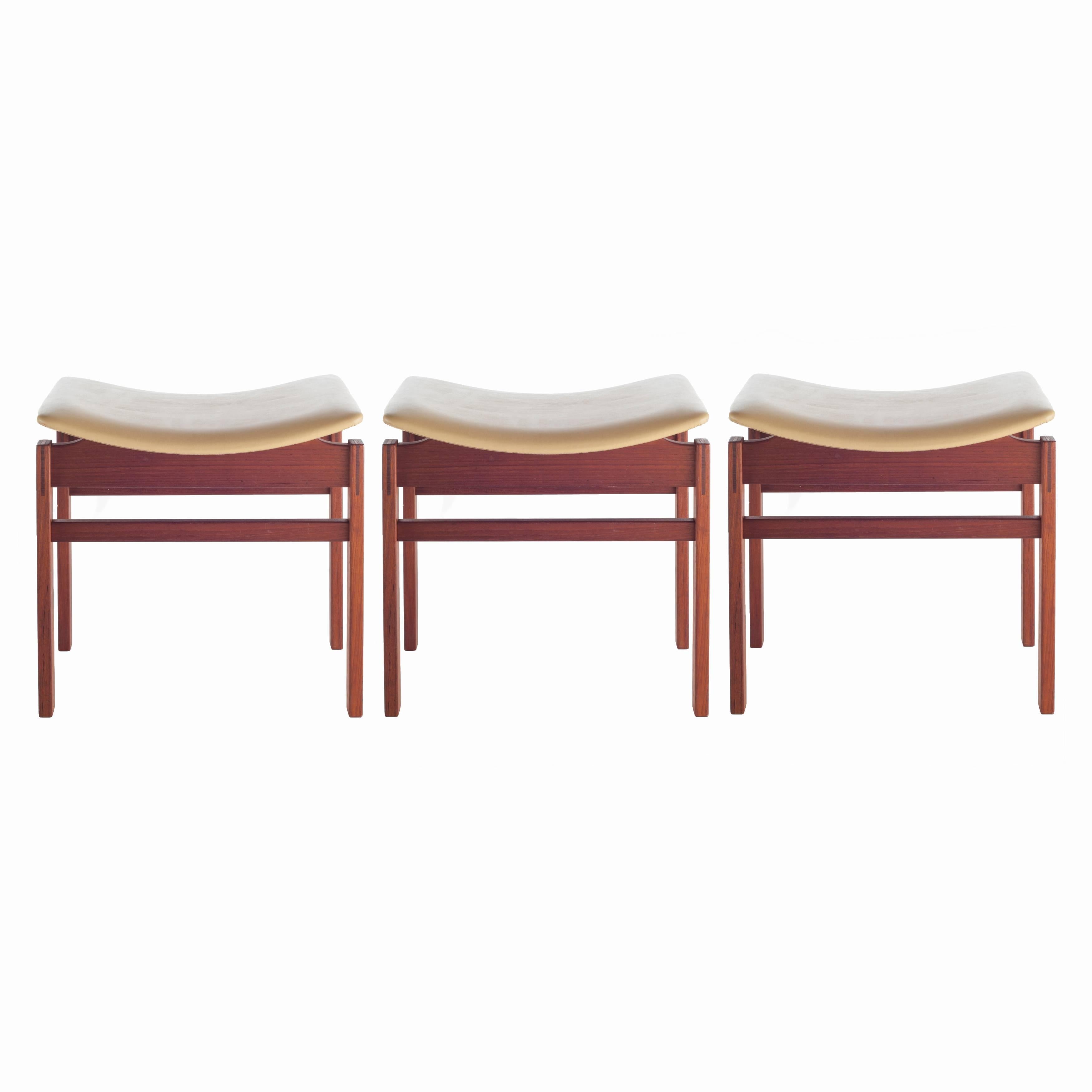 Set of Three Walnut and Leather Stools by Jens Risom, circa 1950s For Sale