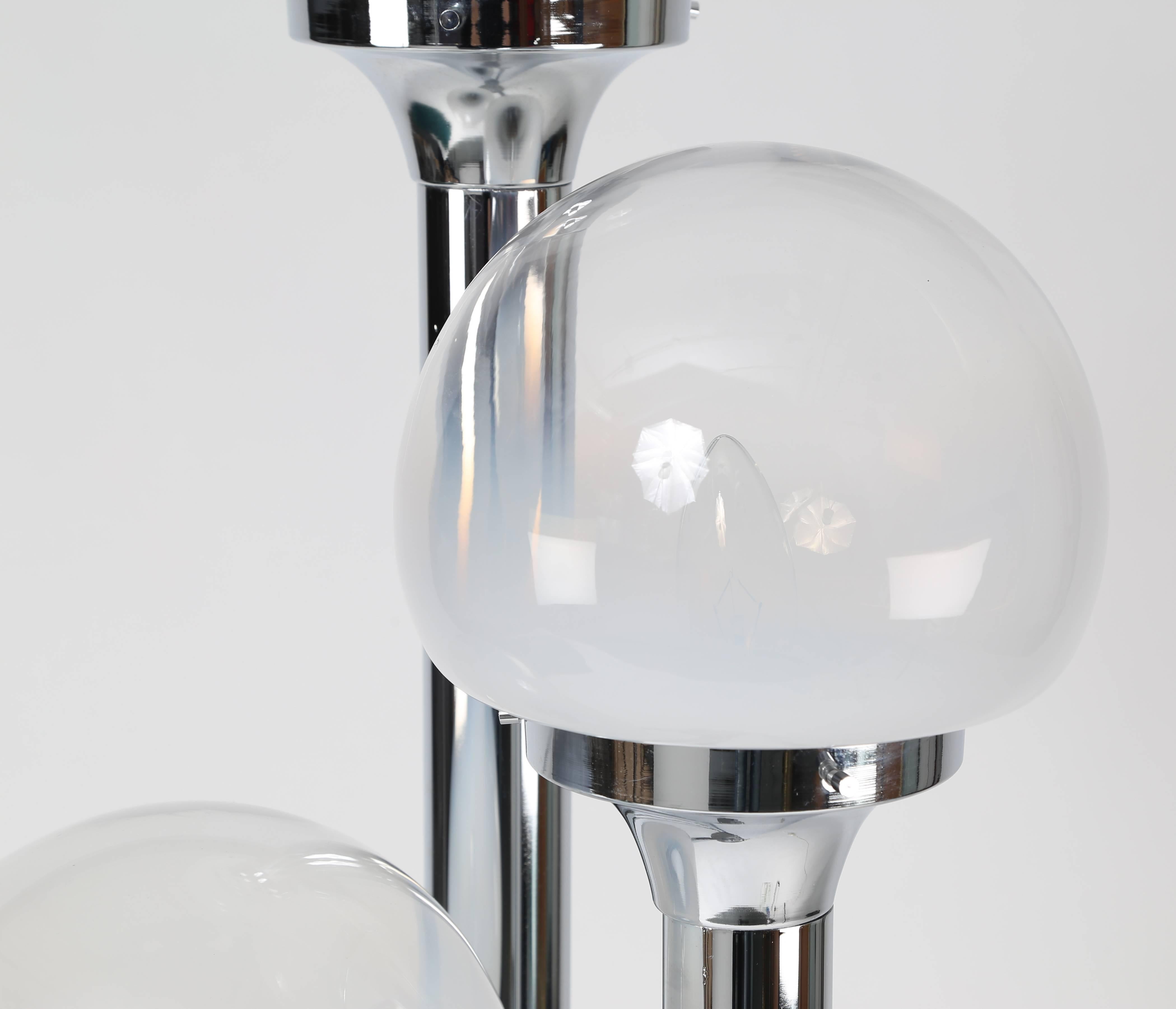 1970s, Murano Italian Chrome and Glass Three Globe Floor Lamp For Sale 1