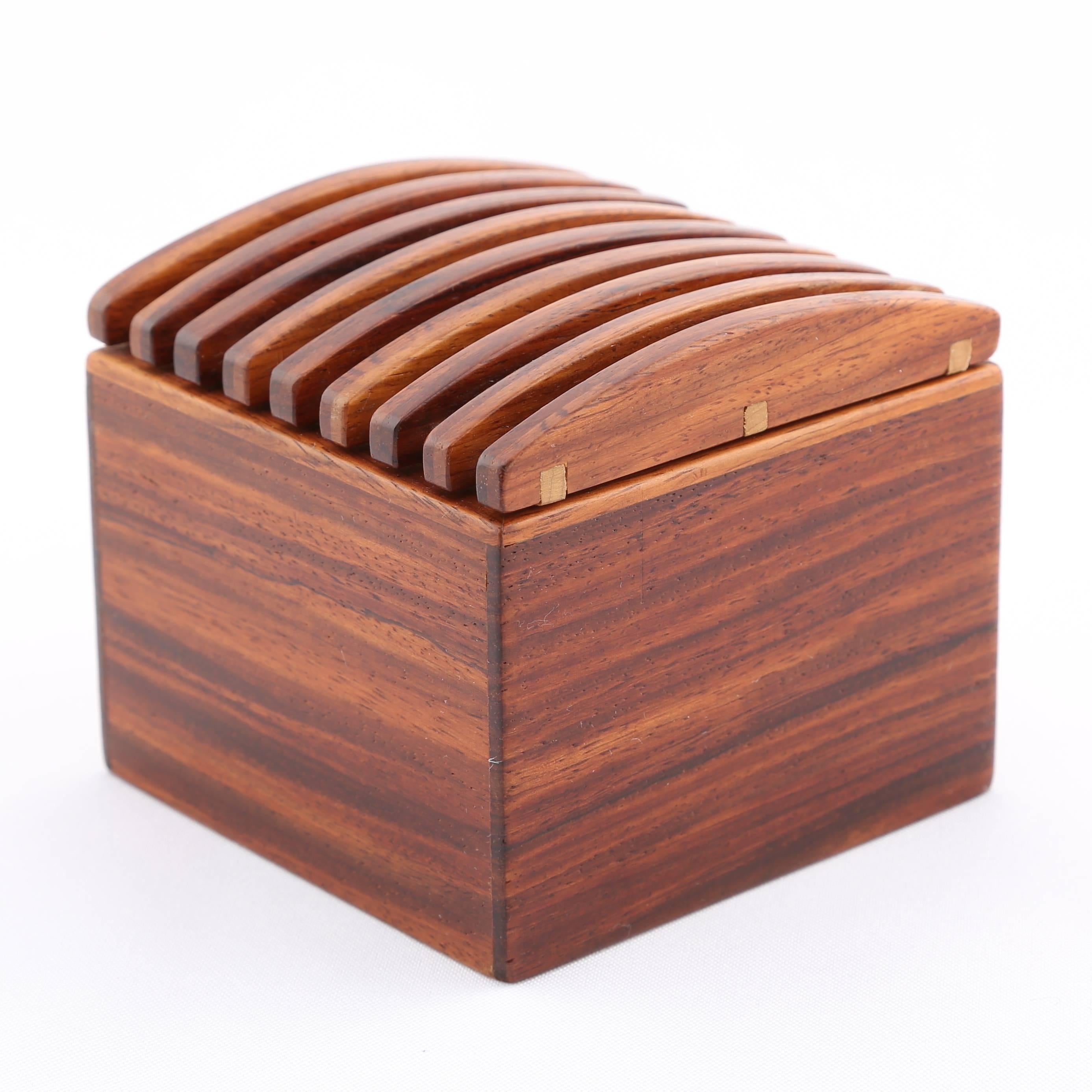 Exotic Wood Box with Ribbed Lid by Jerry Madrigale, circa 1980s For Sale 1