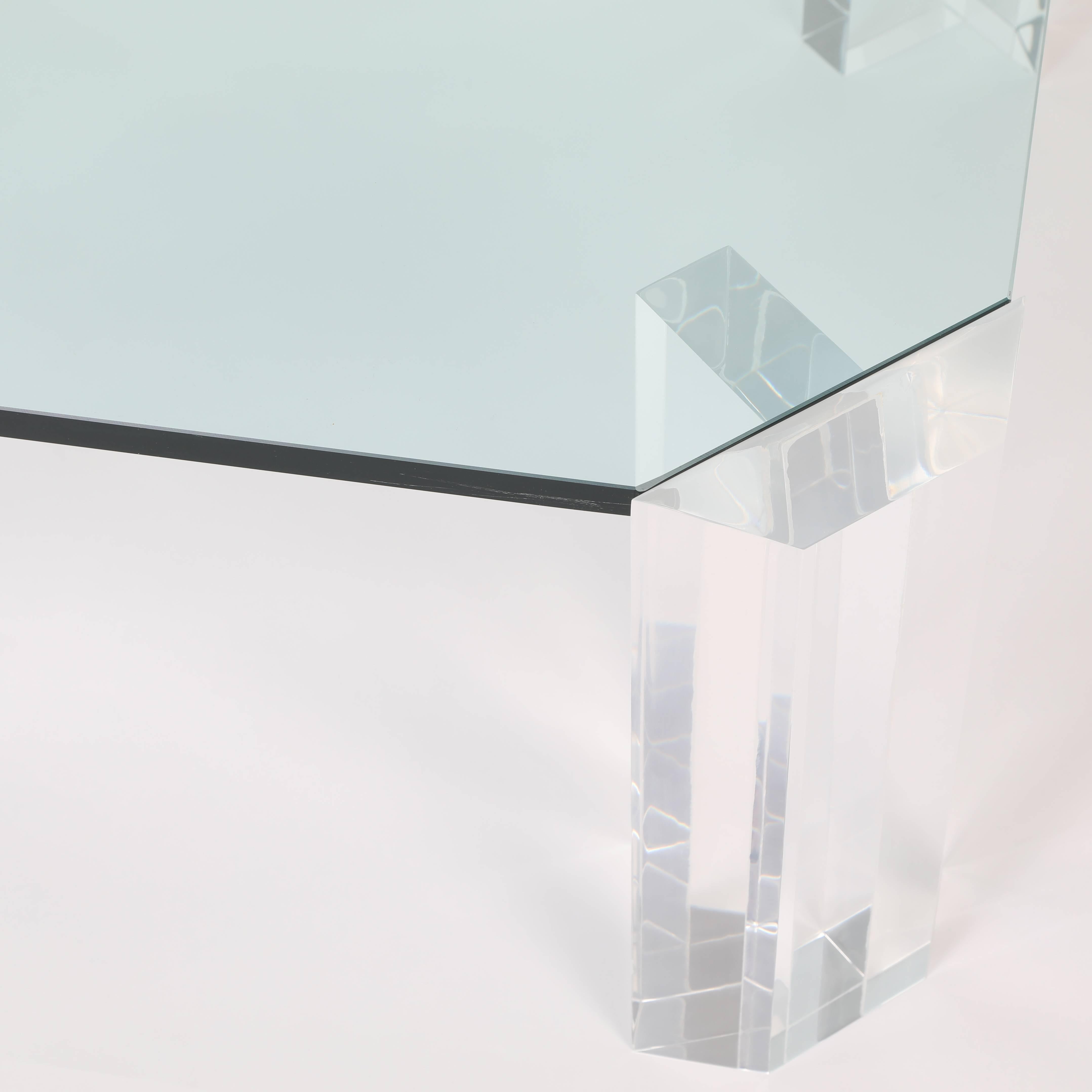 Rectangular 1970s Glass Cocktail Table with Clipped Corners and Lucite Supports For Sale 1
