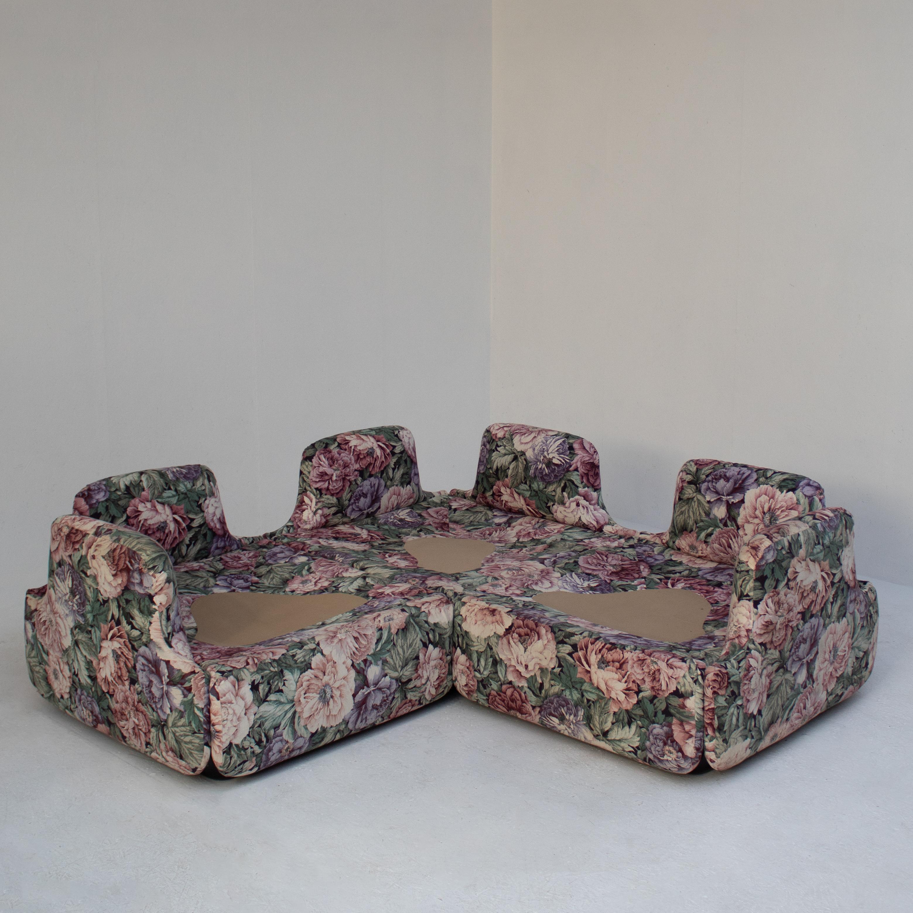 Sofa Confidential d'Alberto Rosselli pour Saporiti en vente 2