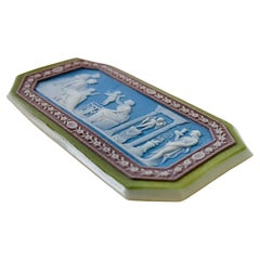 Medallón de gres con baño de jaspe de cuatro colores de Wedgwood del siglo XVIII Medallón de gres con baño de jaspe de cuatro colores de Wedgwood del siglo XVIII