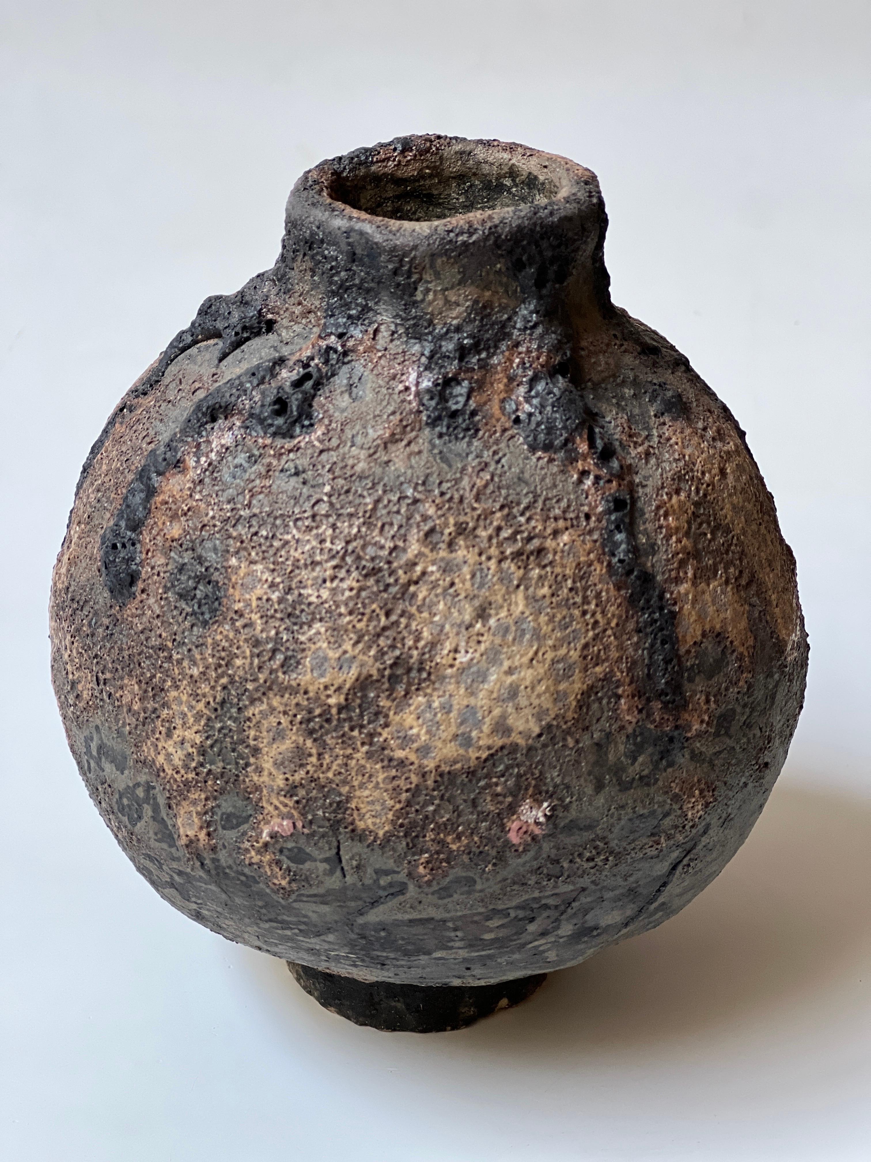 Handgemachte Esche glasiert Twilight Skulptur Mond Vase (Handgefertigt) im Angebot
