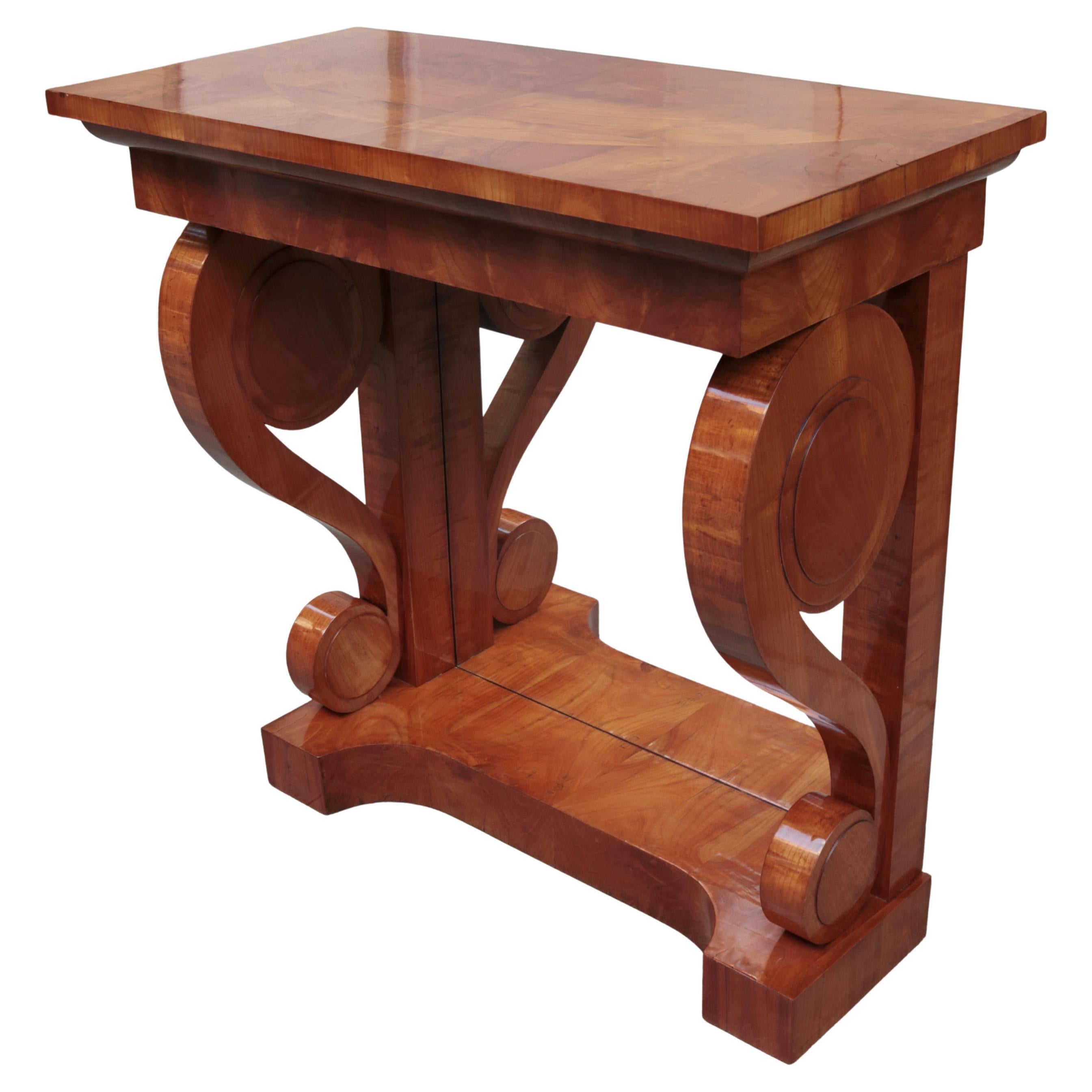 Consola fina Biedermeier