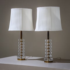 Ein Paar Tischlampen aus Glas und Messing von Carl Fagerlund für Orrefors, Schweden, Mitte der