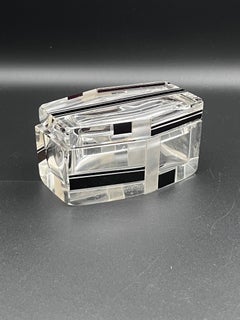 Zigaretten- oder Schminkkästchen aus geometrisch geschliffenem Glas im Art-Déco-Stil von Karl Palda