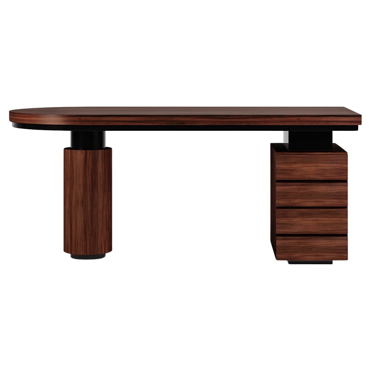 Bureau Natsu en chêne courbé avec accents laqués et rangement latéral en vente
